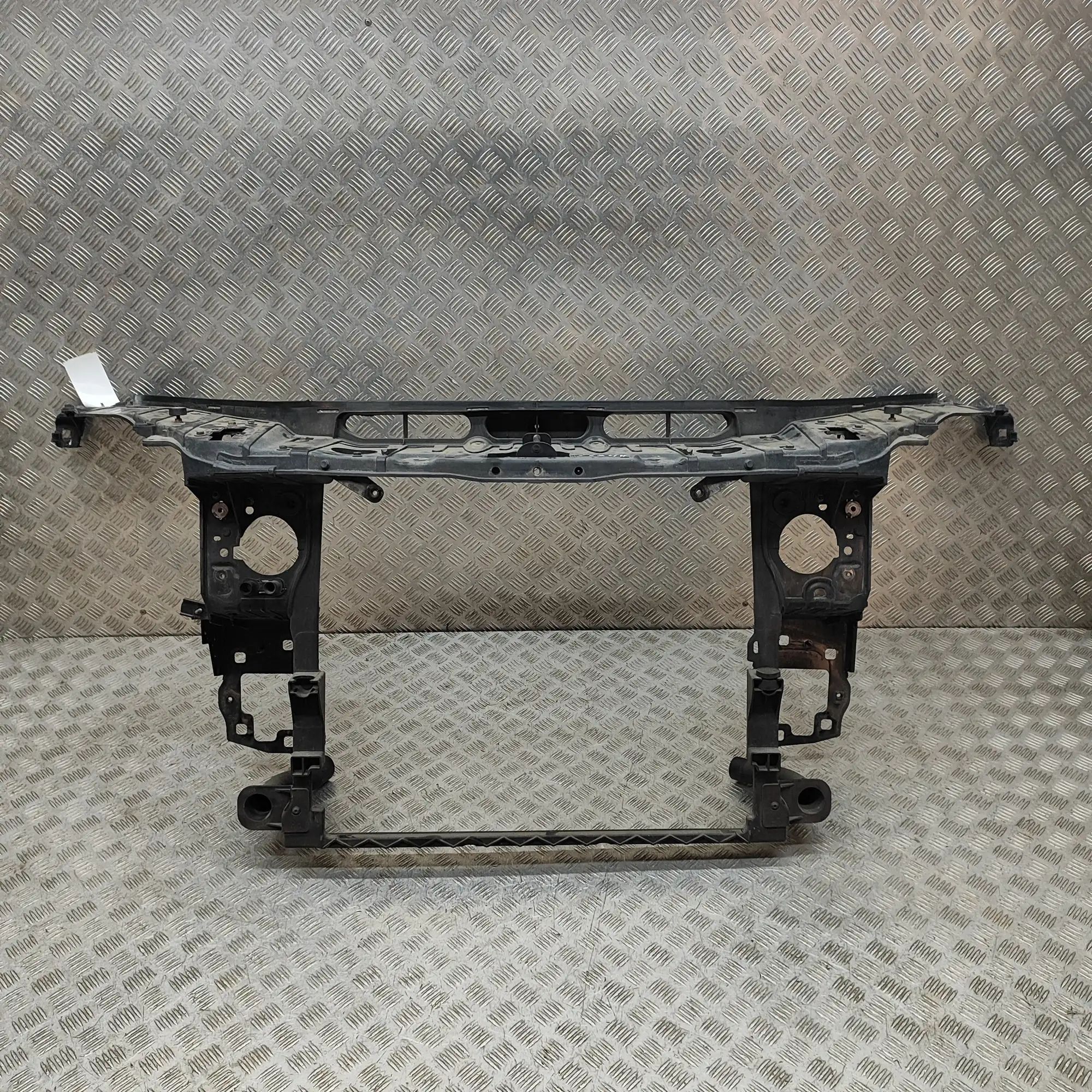 Mercedes-Benz ML / GLE (W166) Slam Panel Frame Kit A1666205901 Slam Panel Frame Kit MERCEDES-BENZ ...