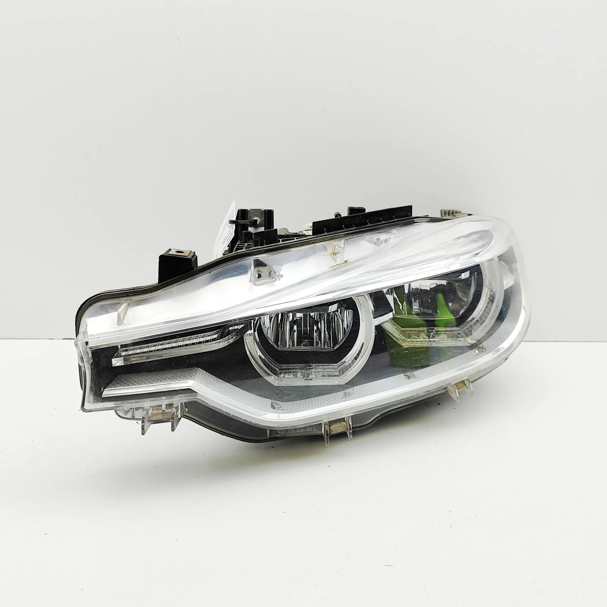 BMW 3 (F30 / F31) Front Left Headlight 7498947 Front Left Headlight BMW 3 SERIES (F30,...
