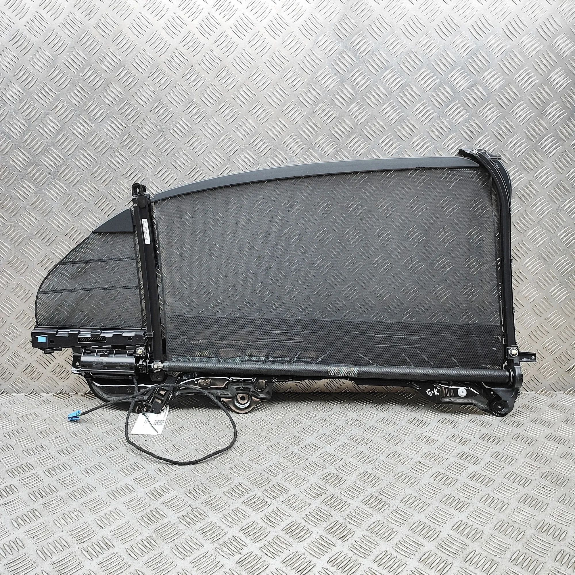 Mercedes-Benz A (W177) Rear Left Door Sun Blind Roller A106075179C, A2238106700 Rear Left Door Sun Bli...