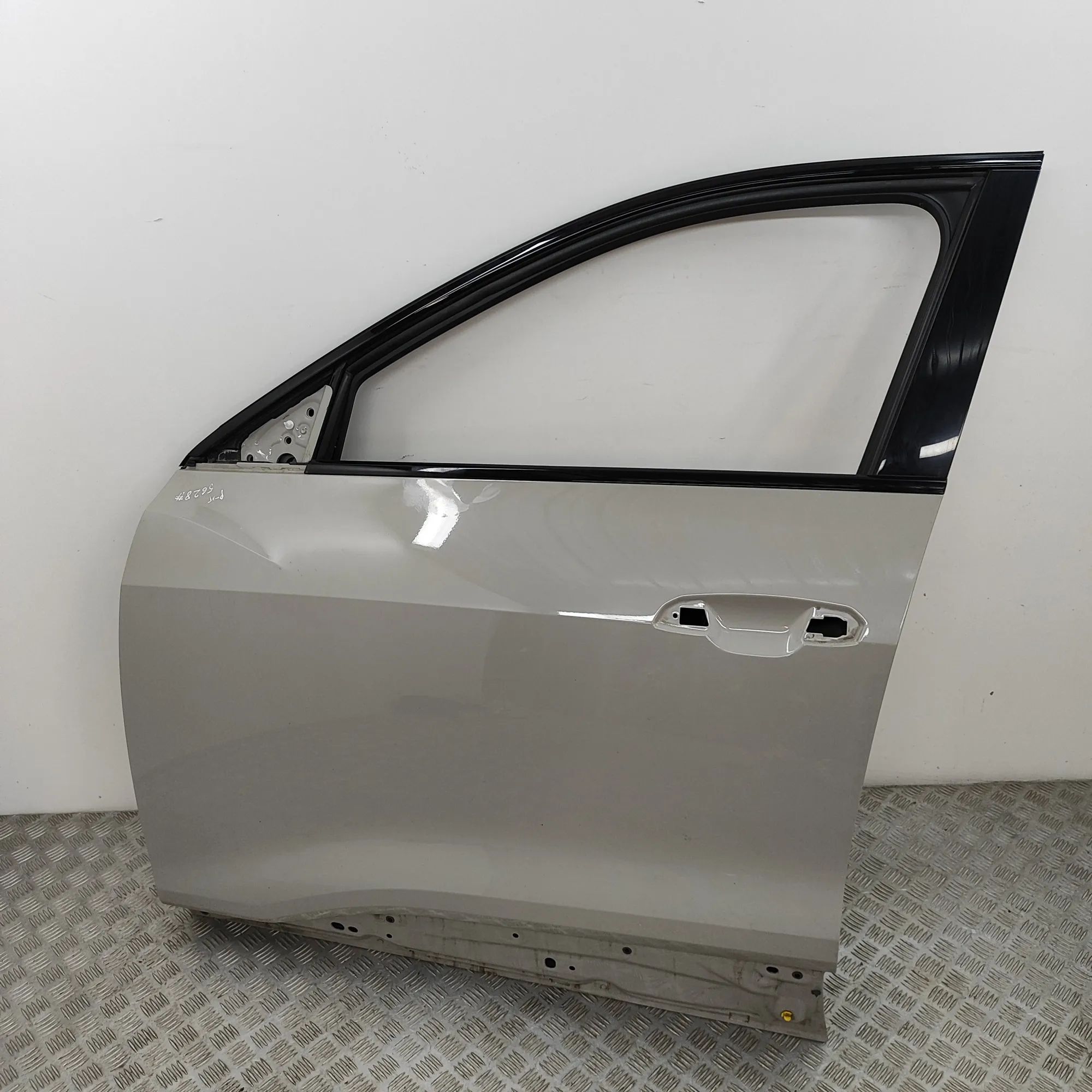 Audi e-tron Front Left Door 4KE831051B Front Left Door AUDI E-TRON (GEN) (2...