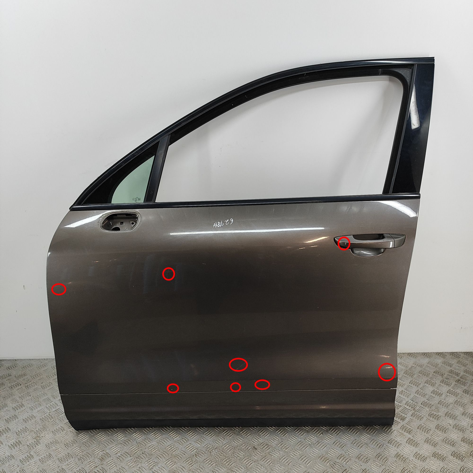 Porsche Cayenne Front Left Door 95853101100 Front Left Door PORSCHE CAYENNE (92...