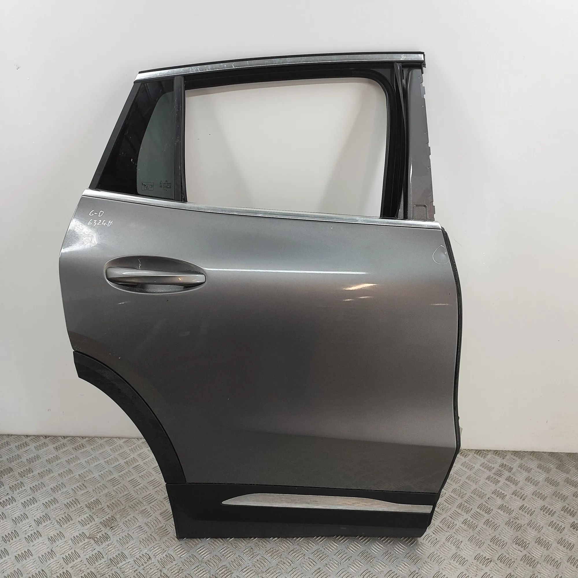 Mercedes-Benz GLA / EQA (H247) Rear Right Door A2477320601 Rear Right Door MERCEDES-BENZ EQAH2...