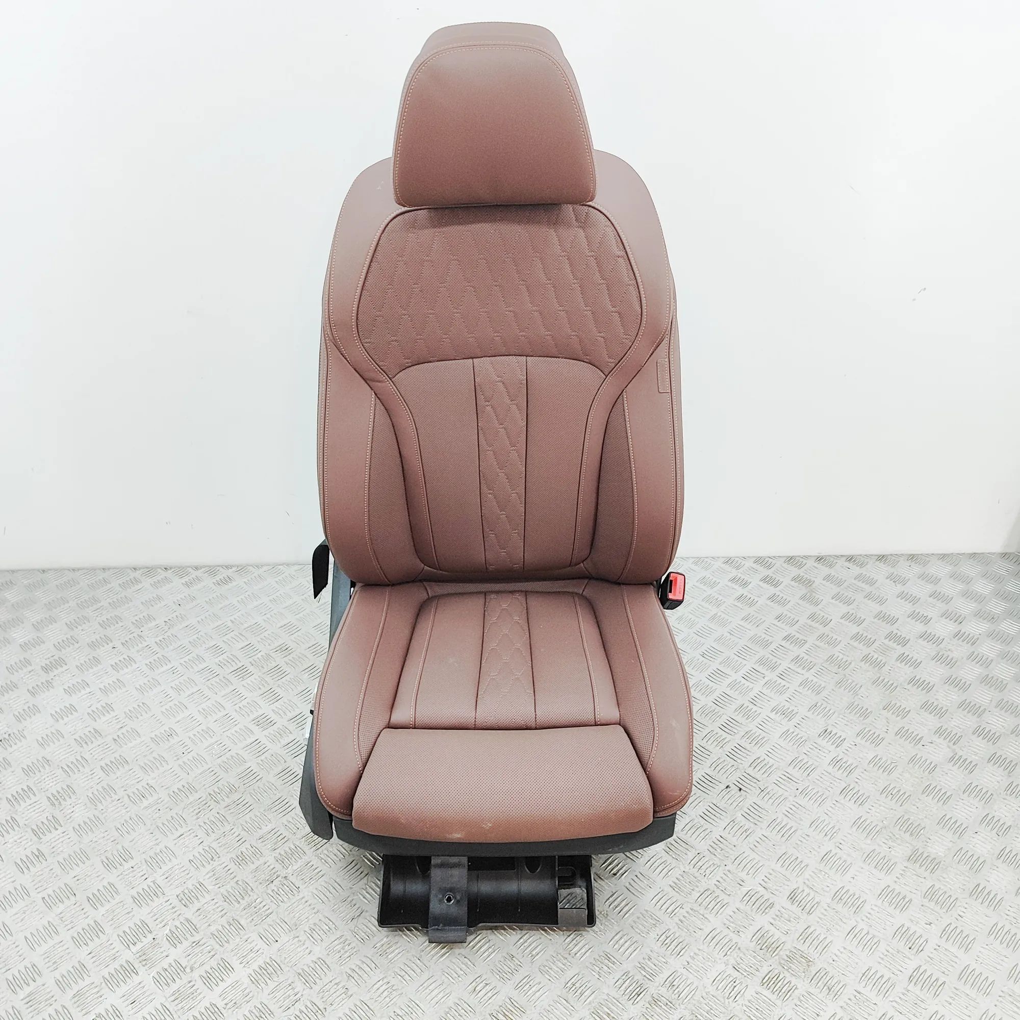 BMW X5 (G05) Front Right Seat 7459218 Front Right Seat BMW X5 (G05) (2018-......