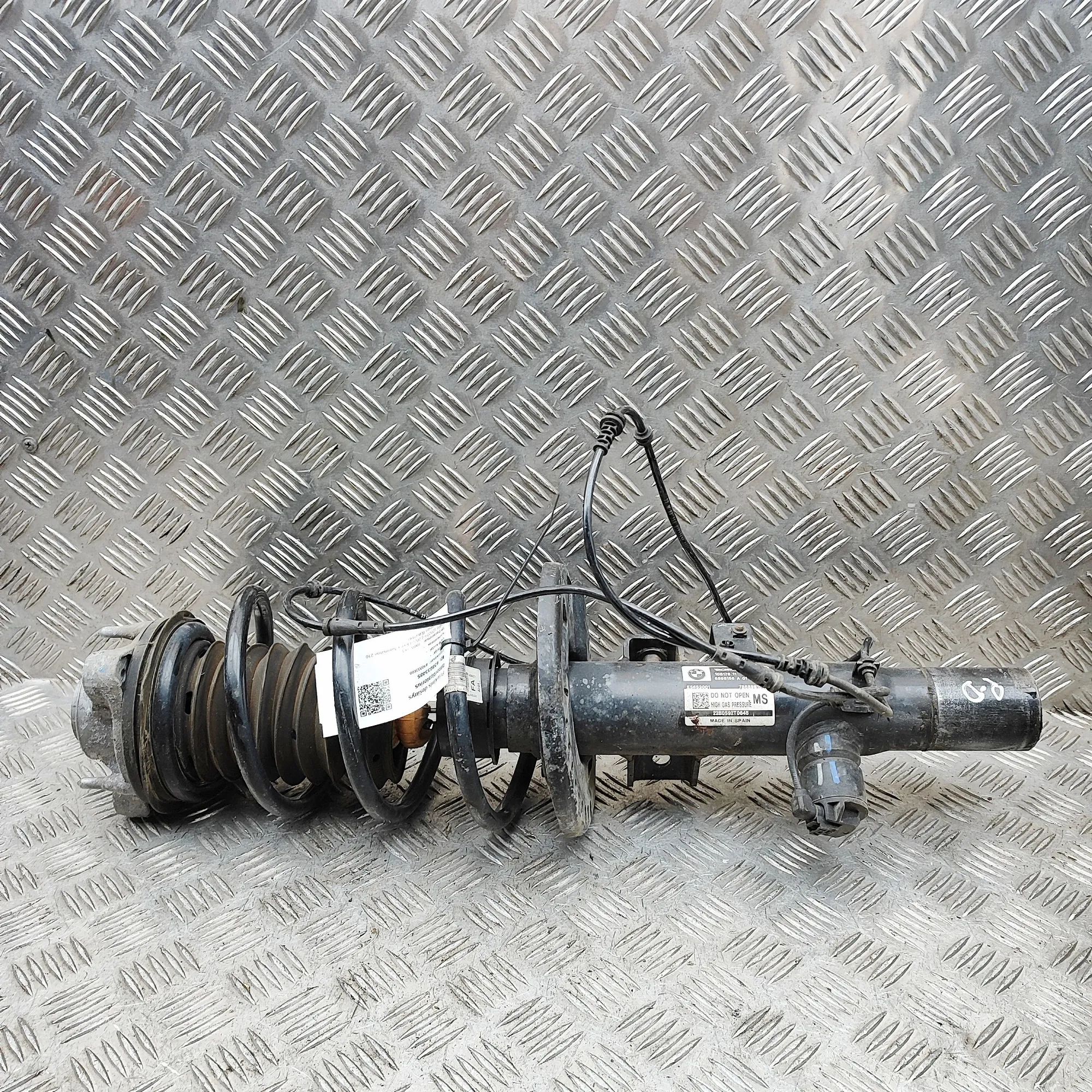 BMW X3 / iX3 (G01) Front Right Shock Absorber 6898156 Front Right Shock Absorber BMW IX3 (G08...