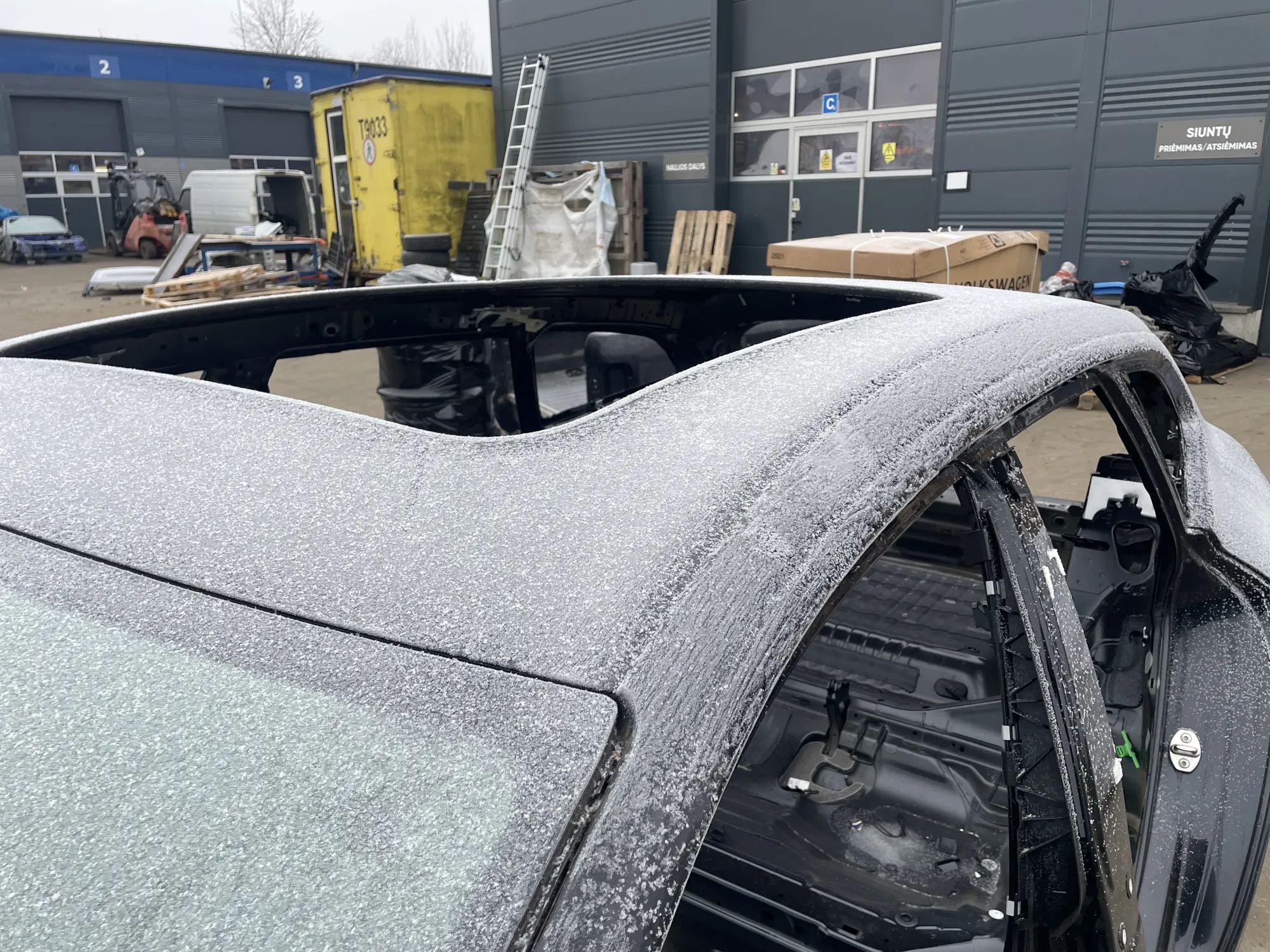 Volkswagen Arteon Roof Roof VW ARTEON (SHOOTING BRAKE 3H9) (2018-...)
...