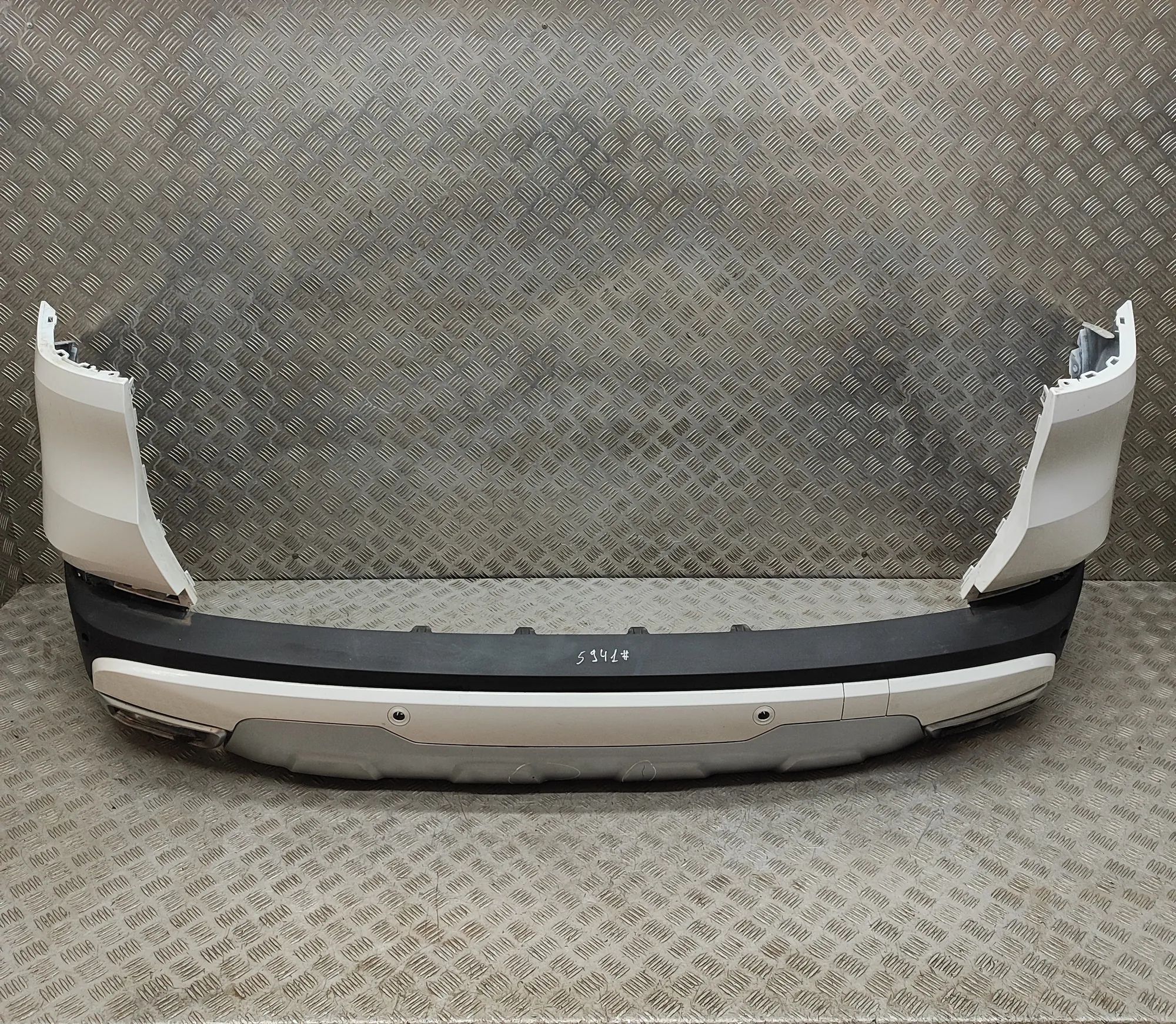 BMW X5 (G05) rear bumper 5A1A2F9 Rear Bumper BMW X5 (G05) (2018-...)

Pa...