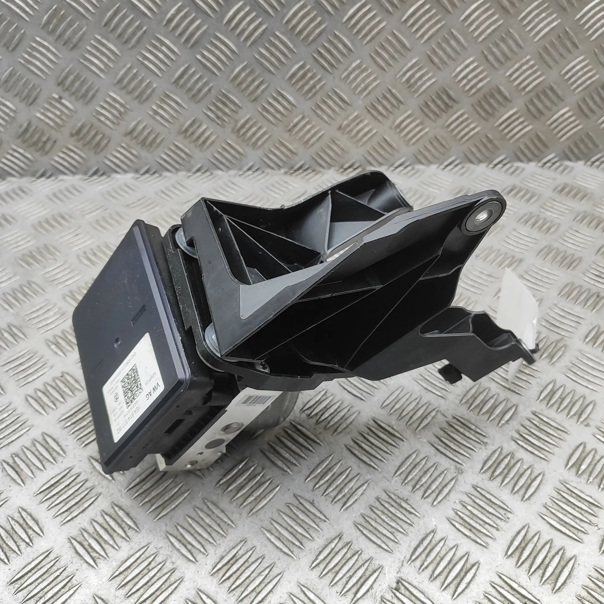 Volkswagen ID.4 АБС Гидронасос  1EA614517M, 1EA614517BQ ABS Pump VW ID.4 (E21) ...