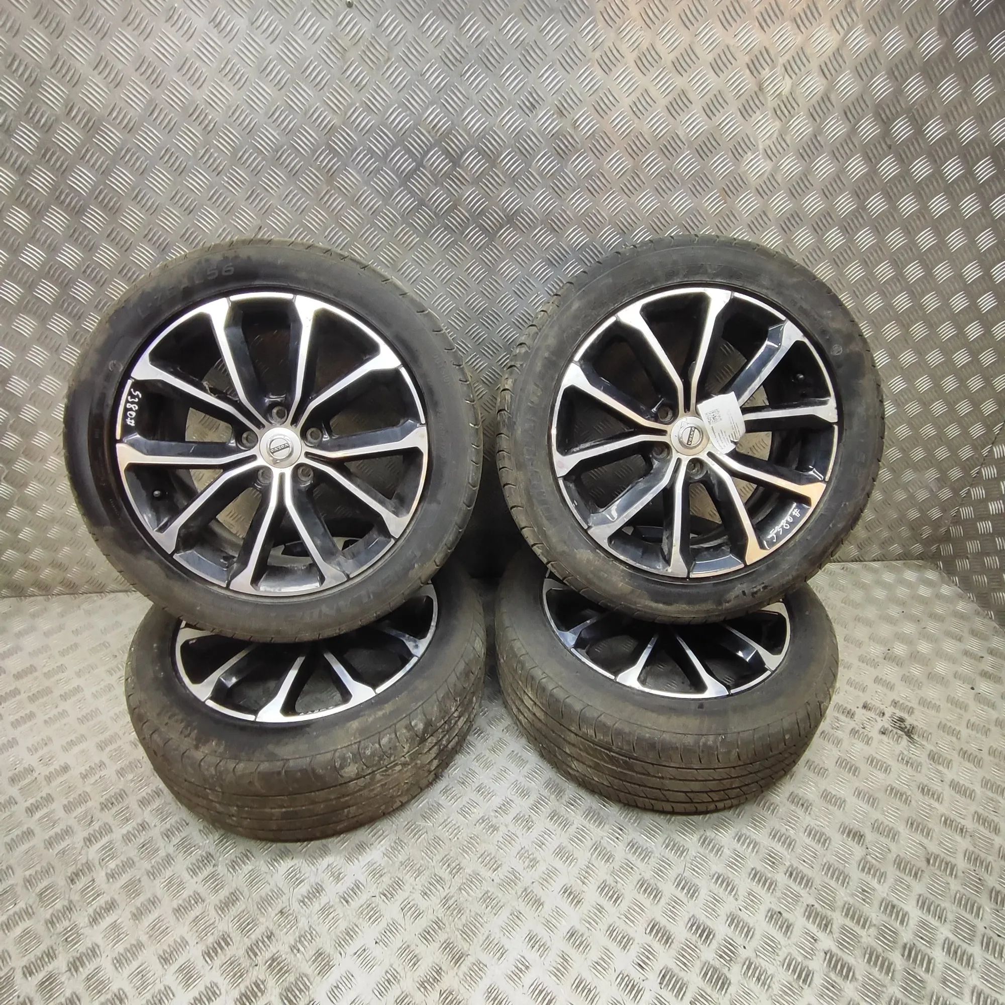 Volvo S60 Alloy Wheel Set 31471310 Alloy Wheel Set VOLVO V60 (II 225, 227...