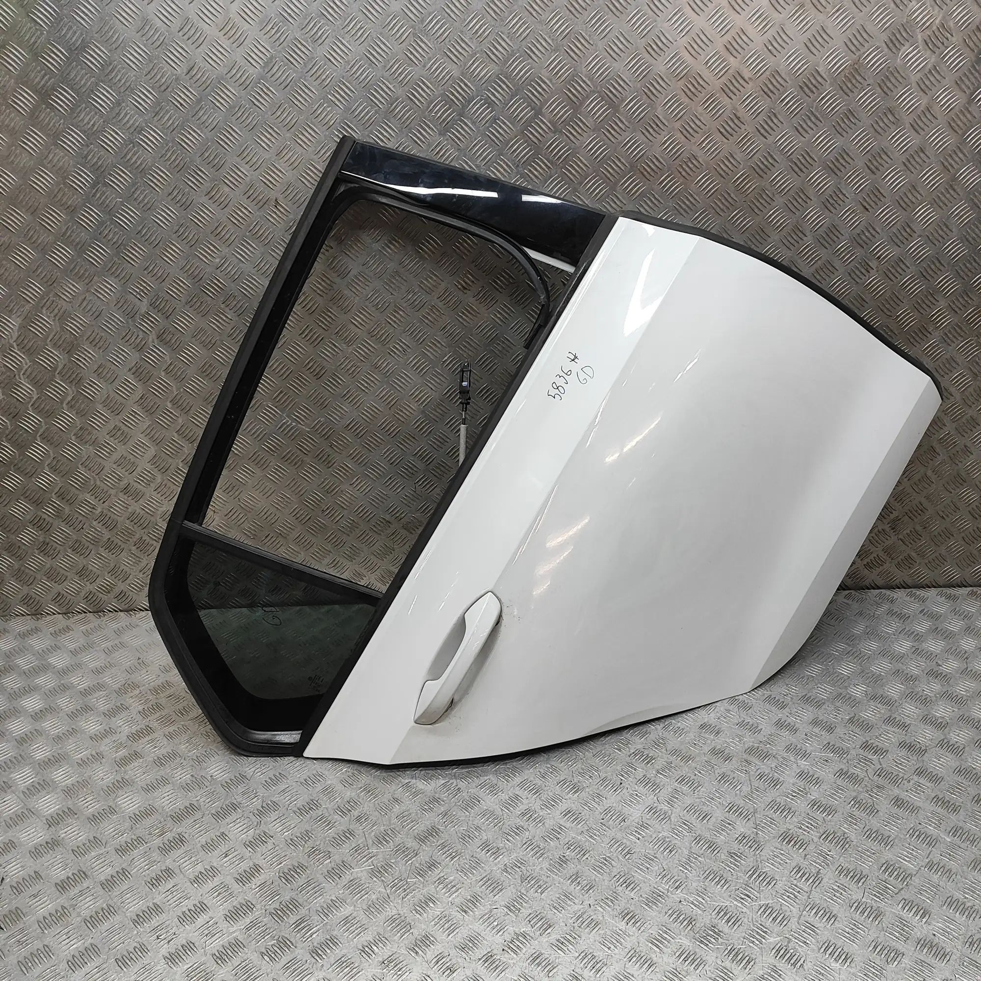 Volkswagen Golf 7 Rear Right Door 5H4833312C Rear Right Door VW GOLF (VIII CD1) (...
