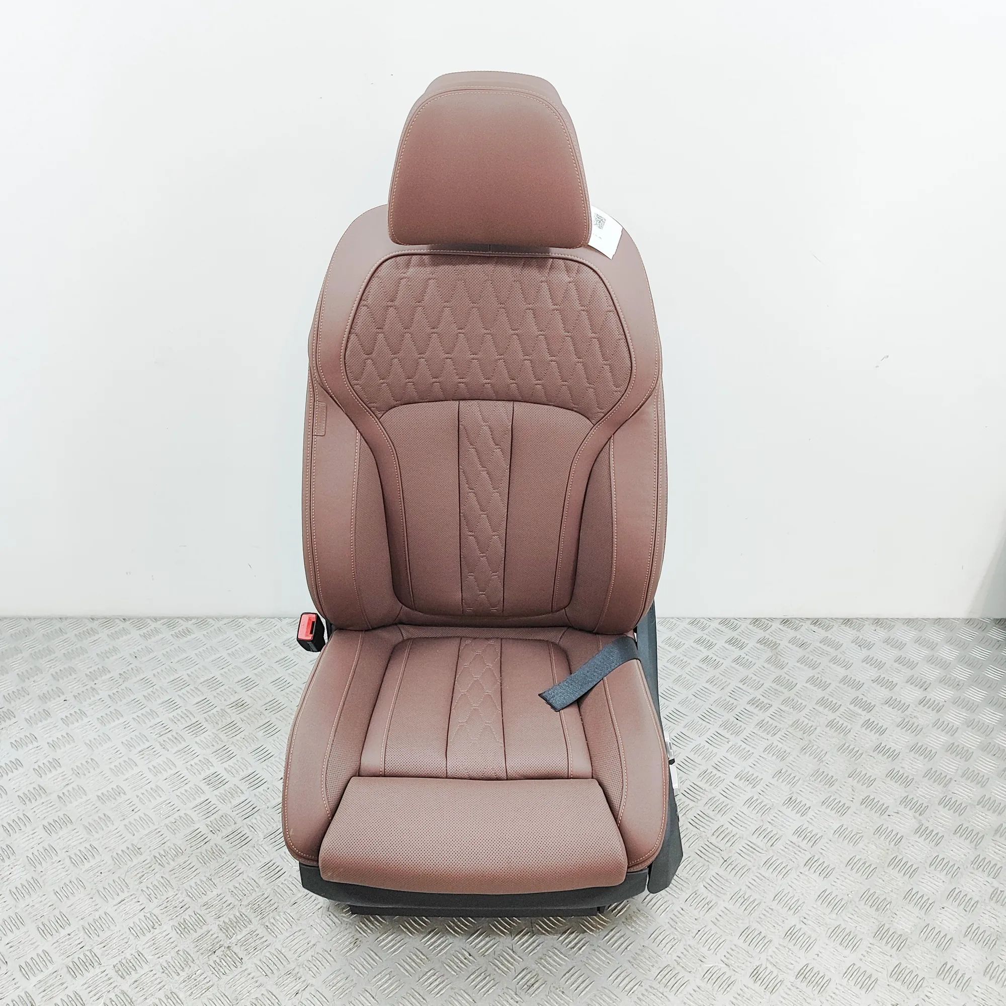 BMW X5 (G05) Front Left Seat 7459217 Front Left Seat BMW X5 (G05) (2018-...)...