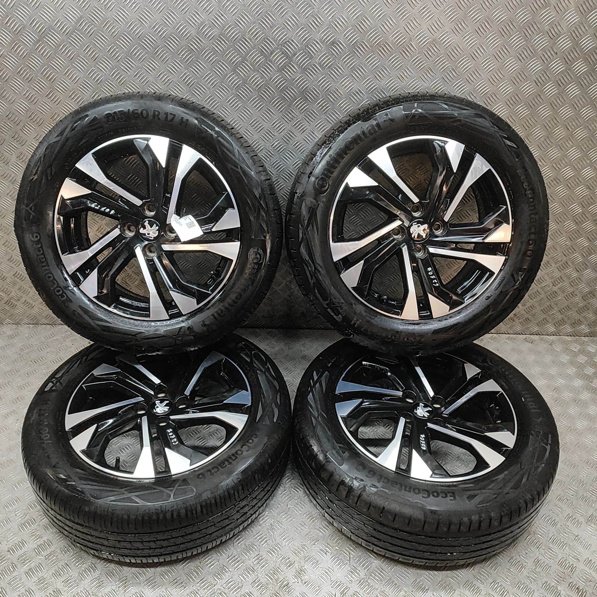Peugeot 2008 Alloy Wheel Set 9828186080 Alloy Wheel Set PEUGEOT 2008 (II) (2...