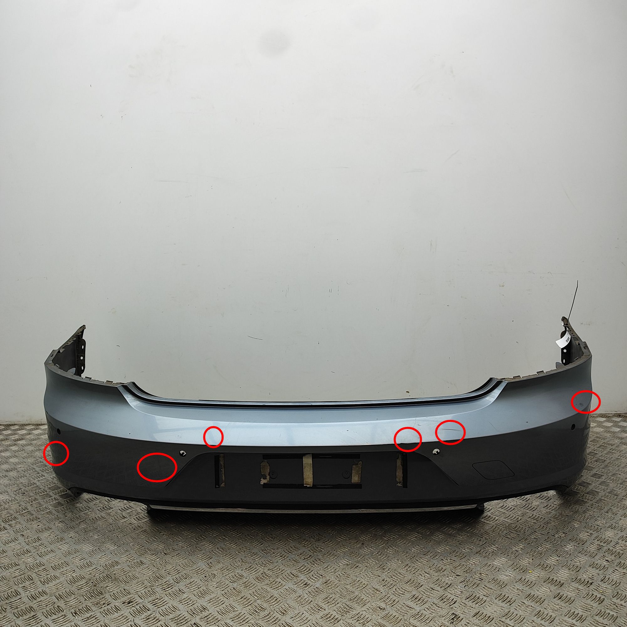 Volvo S90 rear bumper 39844412 Rear Bumper VOLVO S90 (II) (2016-...)
...