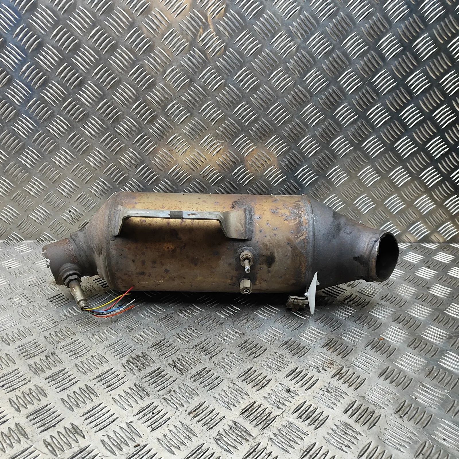Mercedes-Benz Sprinter (W901-905) Catalyst Converter A9064902514 Catalyst Converter MERCEDES-BENZ SP...