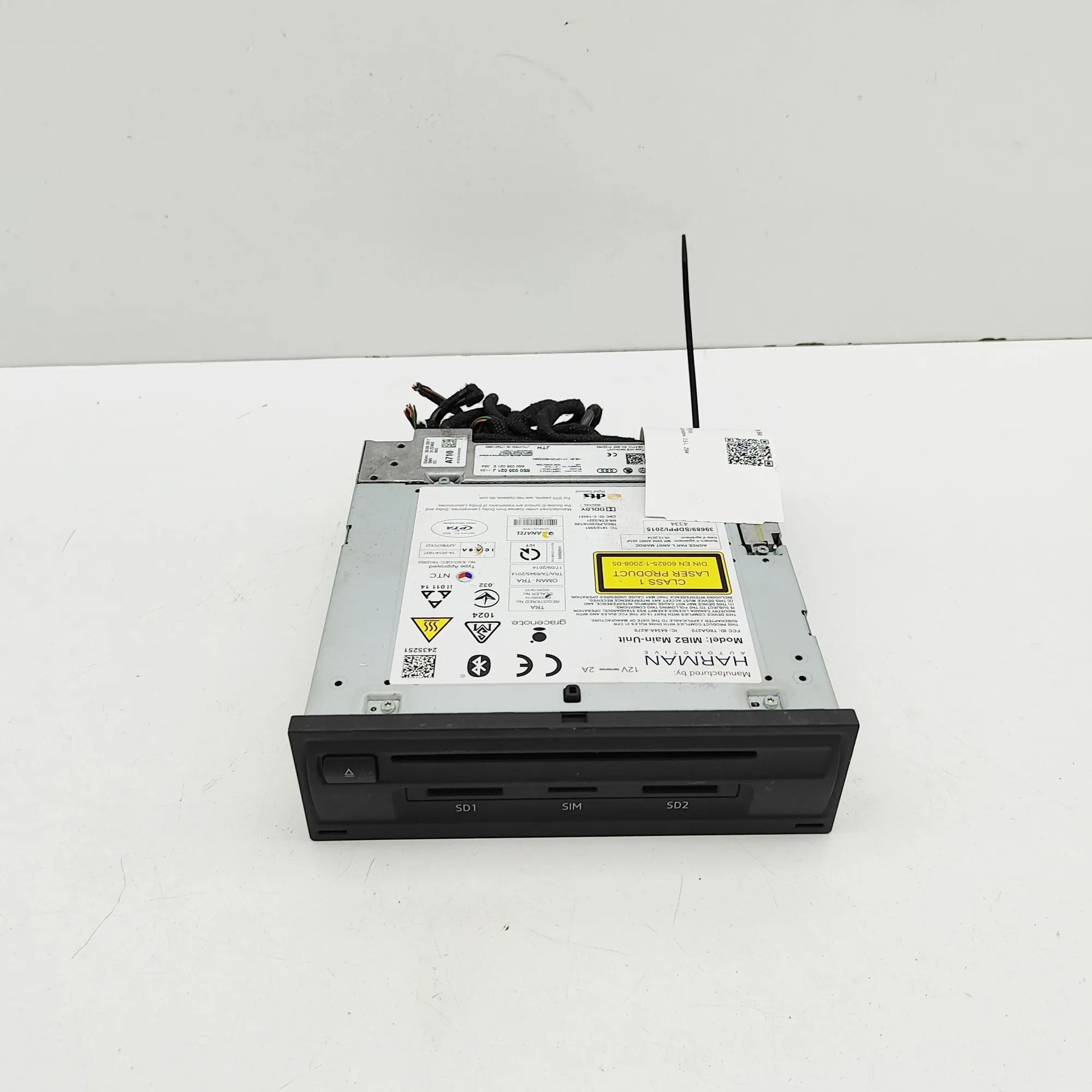 Audi TT (8S) Music Navi CD Radio Player Head Unit 8S0035021E, 8S0035021J Music Navi CD Radio Play...