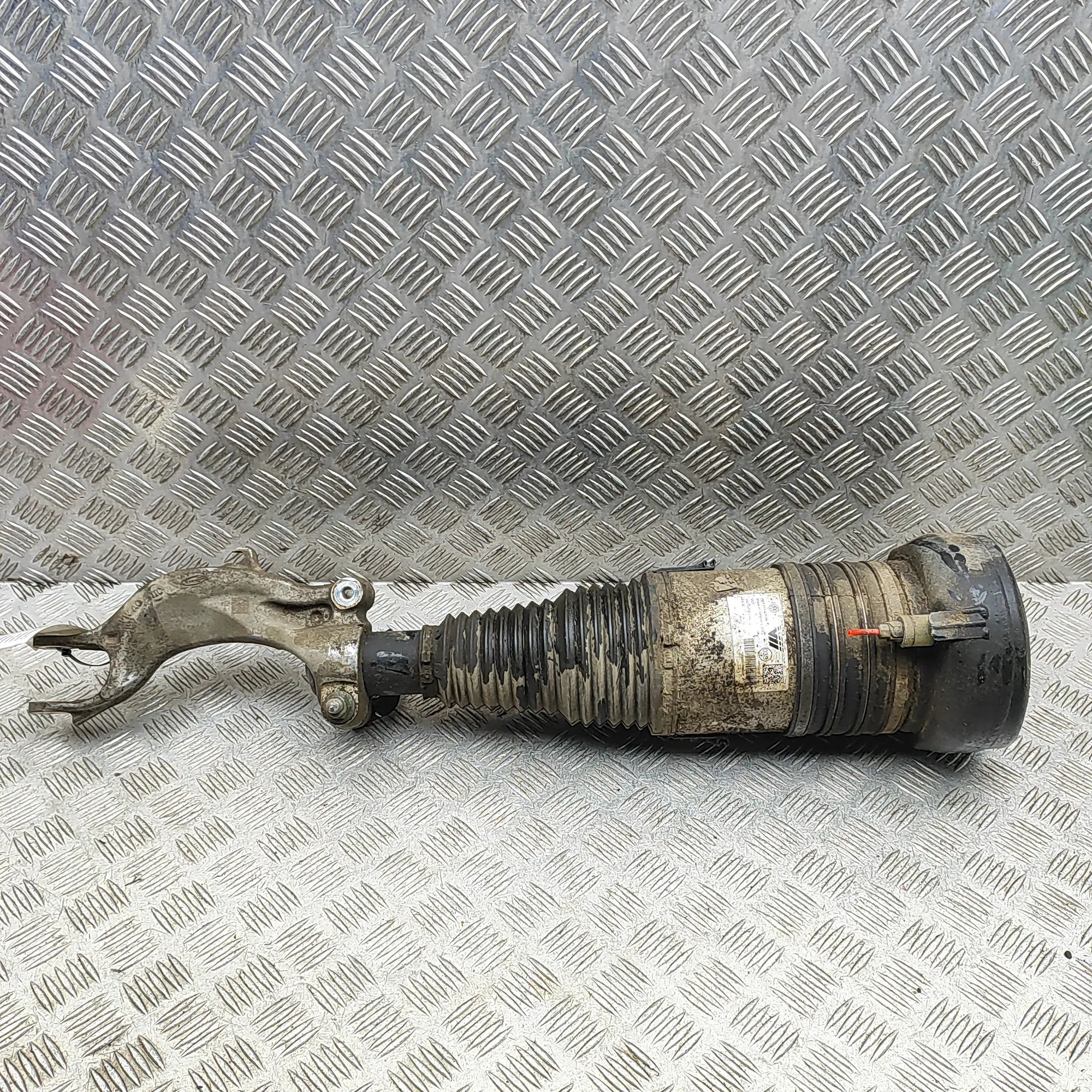 Volkswagen Touareg Front Left Air Shock Absorber 4M0413037, 4M4616039M Front Left Air Shock Abso...