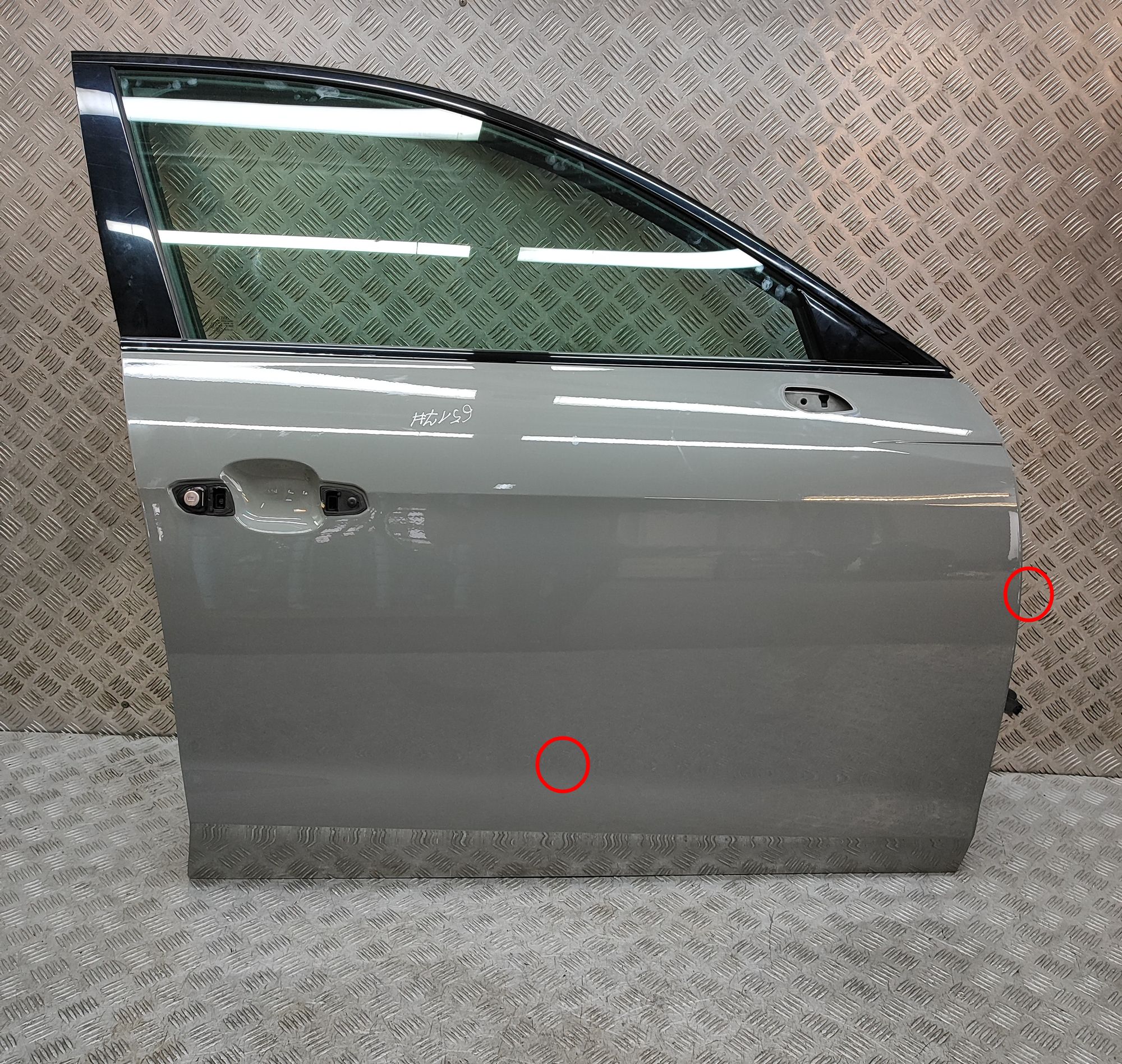 Audi A4 (B9) Front Right Door 8W0831052B, 8W0959802 Front Right Door AUDI A4 ...
