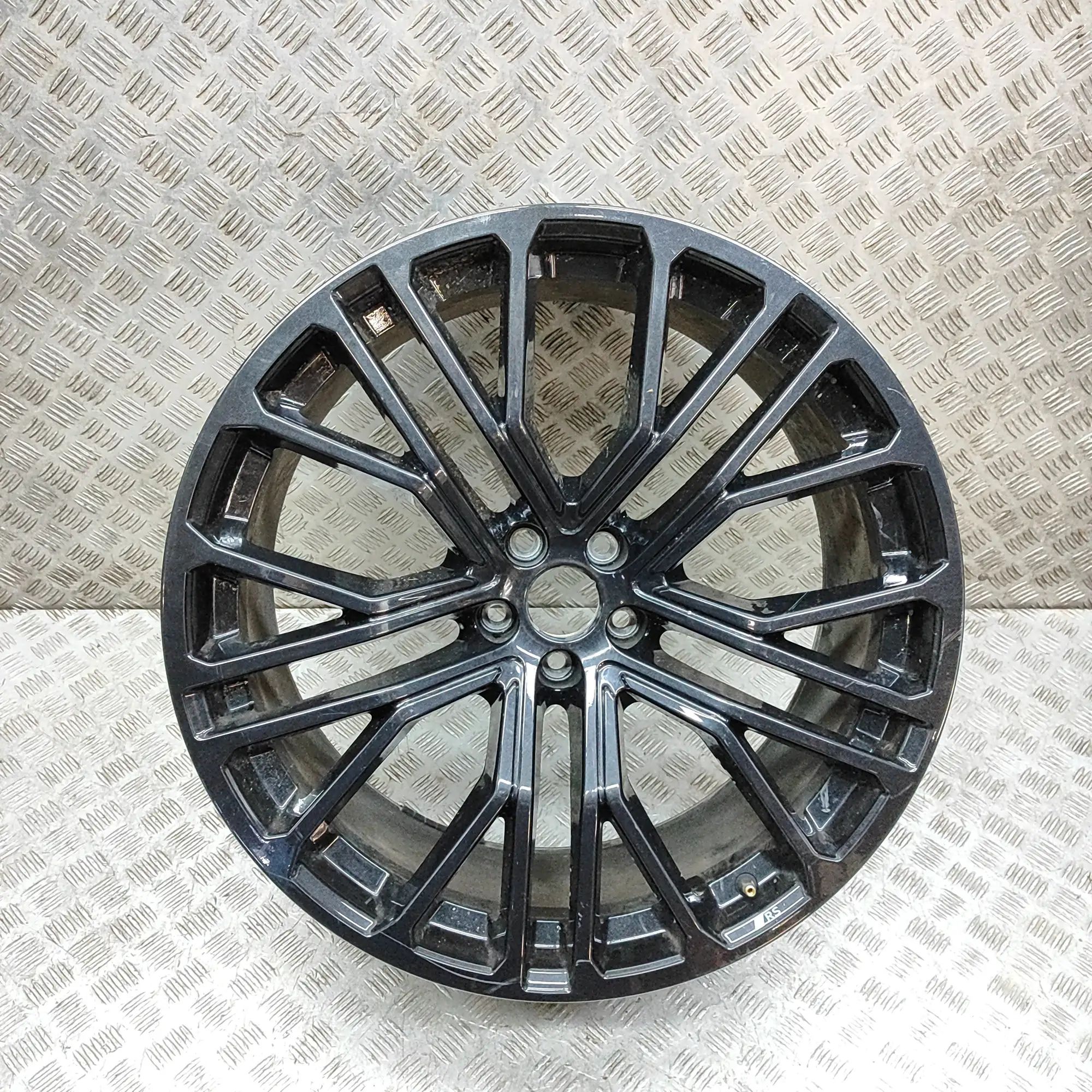 Audi Q8 Alloy Wheel 4M8601025BP Alloy Wheel AUDI Q8 (4MN) (2018-......