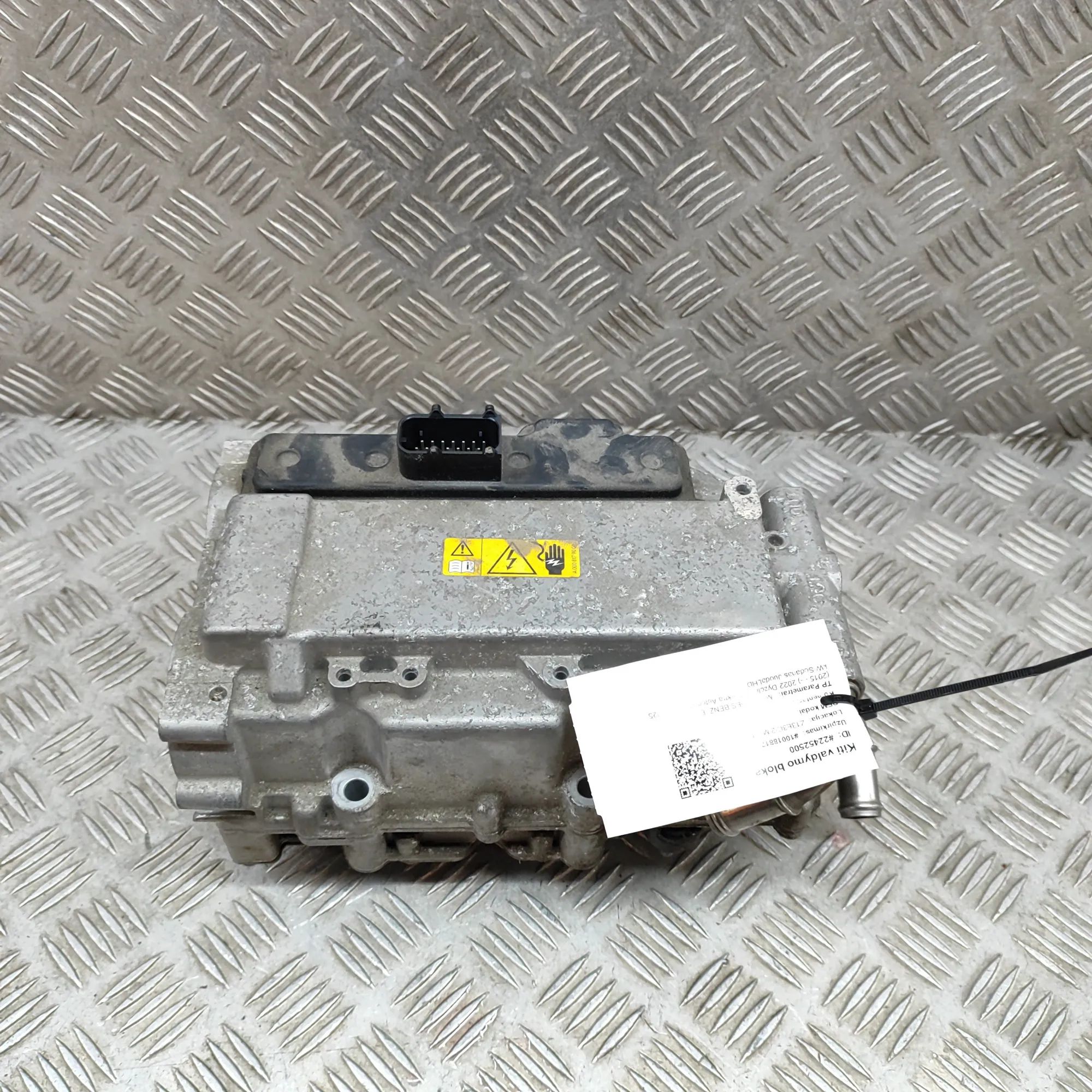 Mercedes-Benz A (W177) Invertteri A2139061309, A2C75245917, A2139007929 Inverter ...