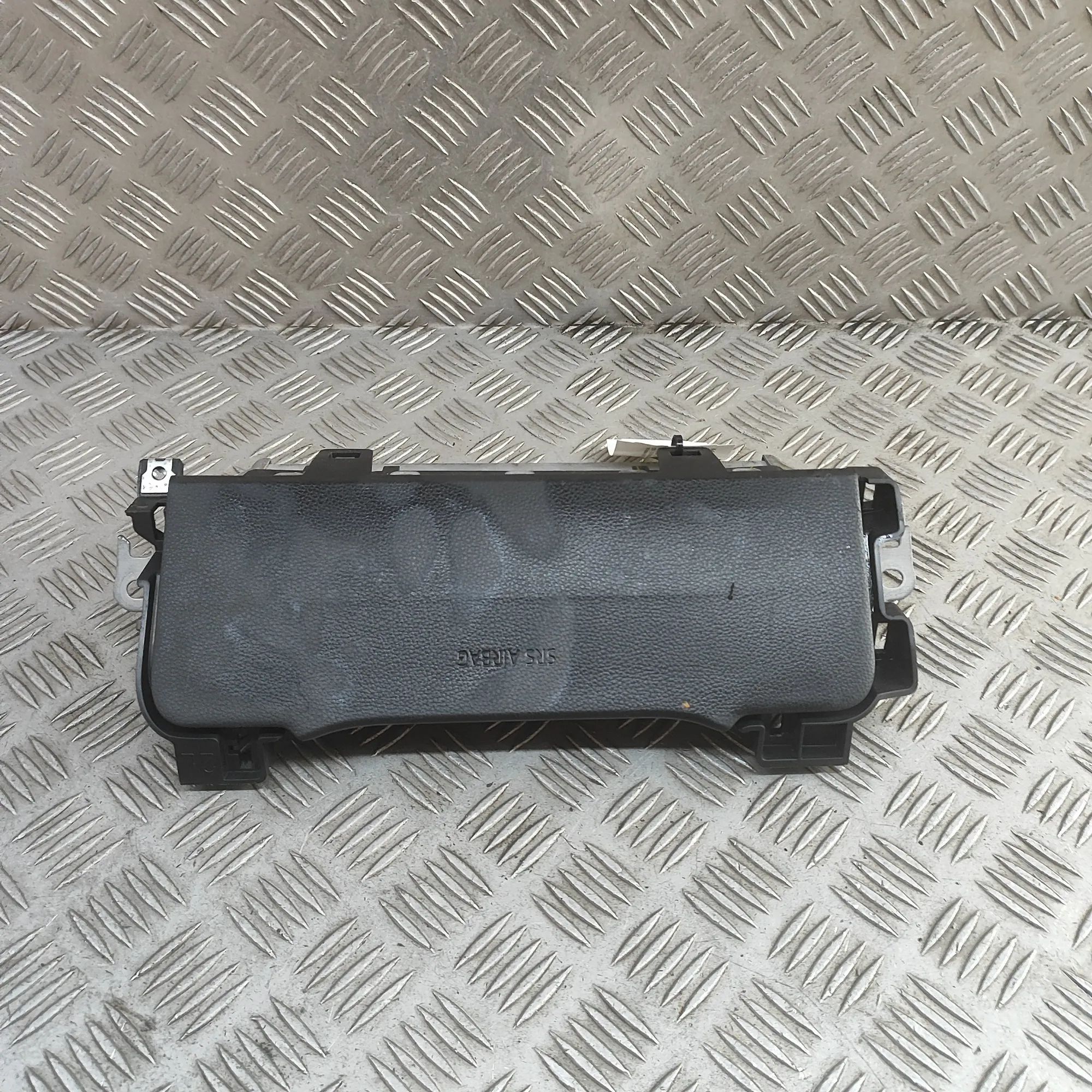 Toyota Prius Knee Safety Bag SRS 73900-47080-C0 Knee Safety Bag SRS TOYOTA PRIUS...