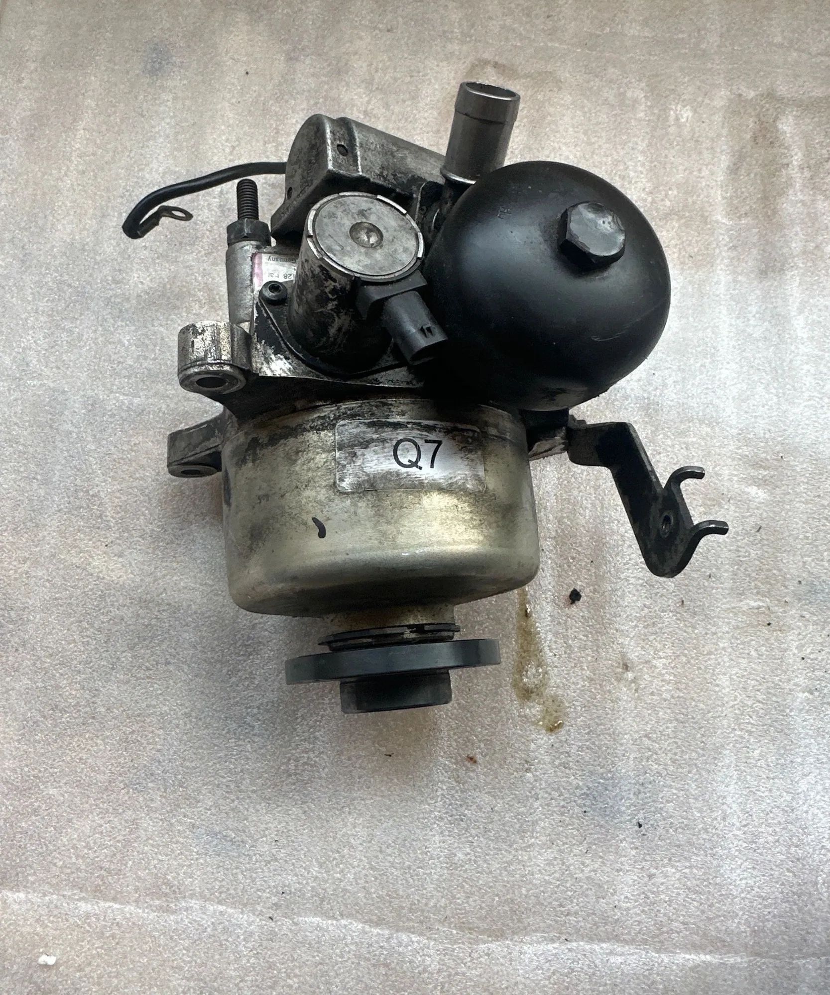 Mercedes-Benz A (W169) ohjaustehostimen pumppu A0044665801 Power Steering Pump MERCEDES-BENZ S...