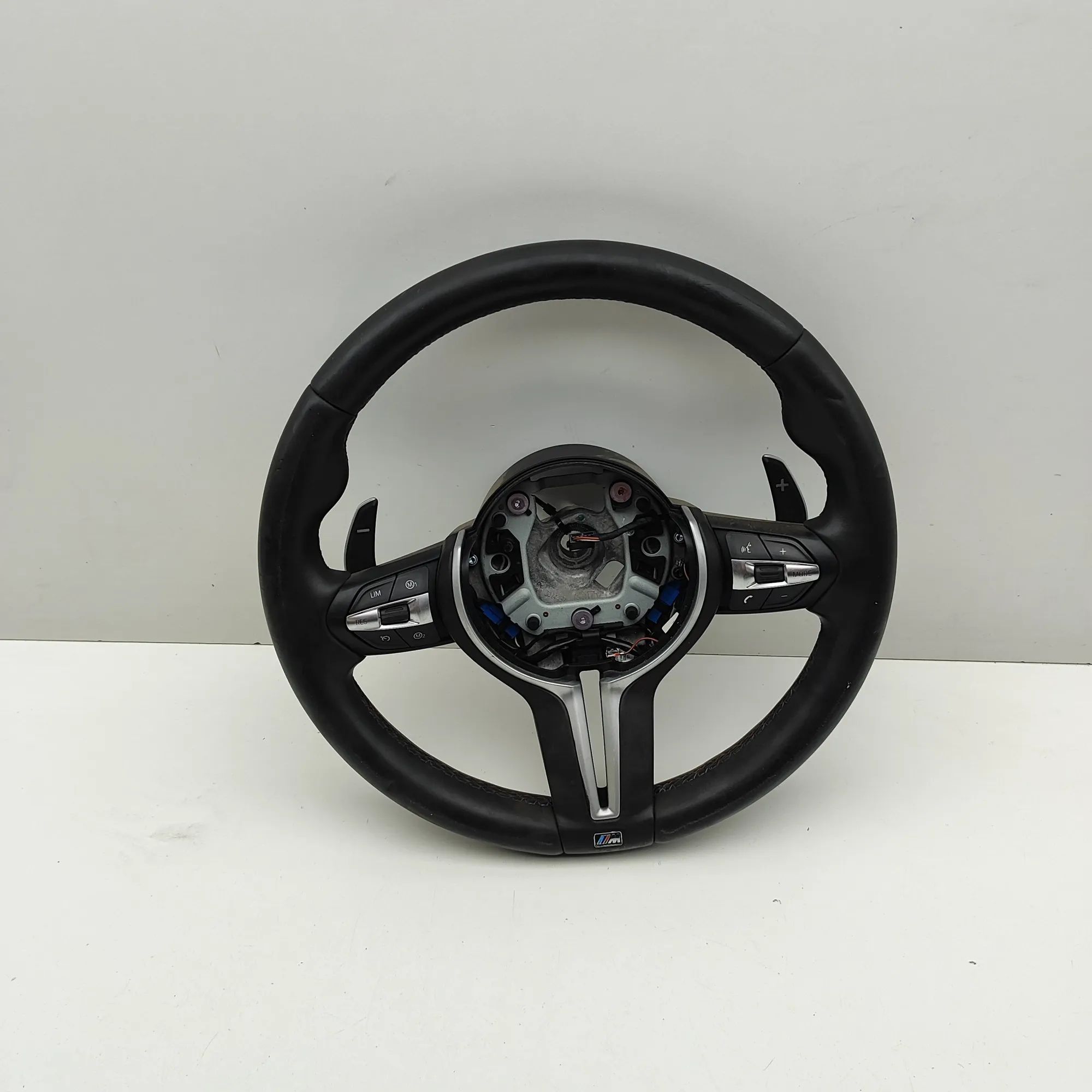 BMW 3 (F30 / F31) steering wheel 2344148 Steering Wheel BMW 3 SERIES (F30, F80) ...