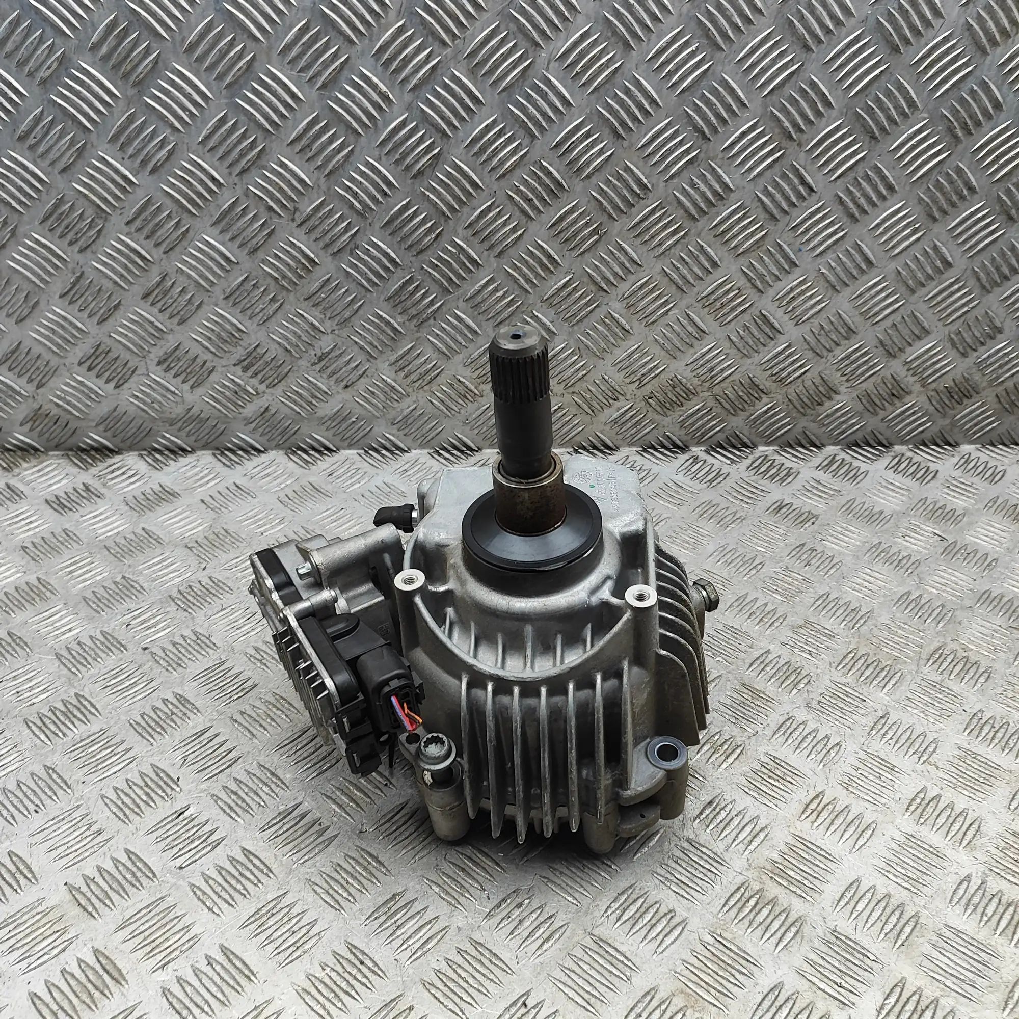 Porsche Macan Transfer box