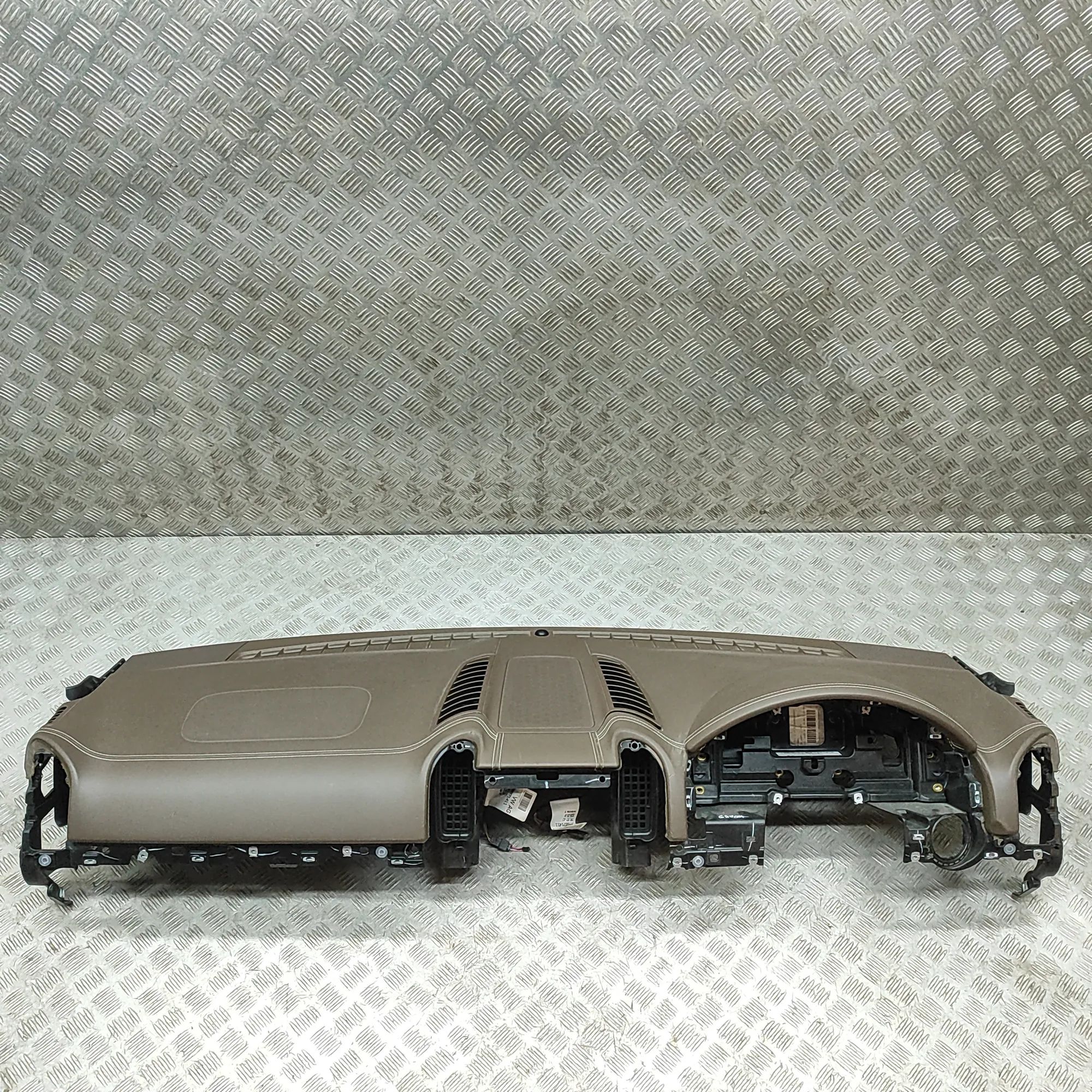 Porsche Cayenne Dashboard 7P5857003C, 95855200303 Dashboard PORSCHE CAYEN...