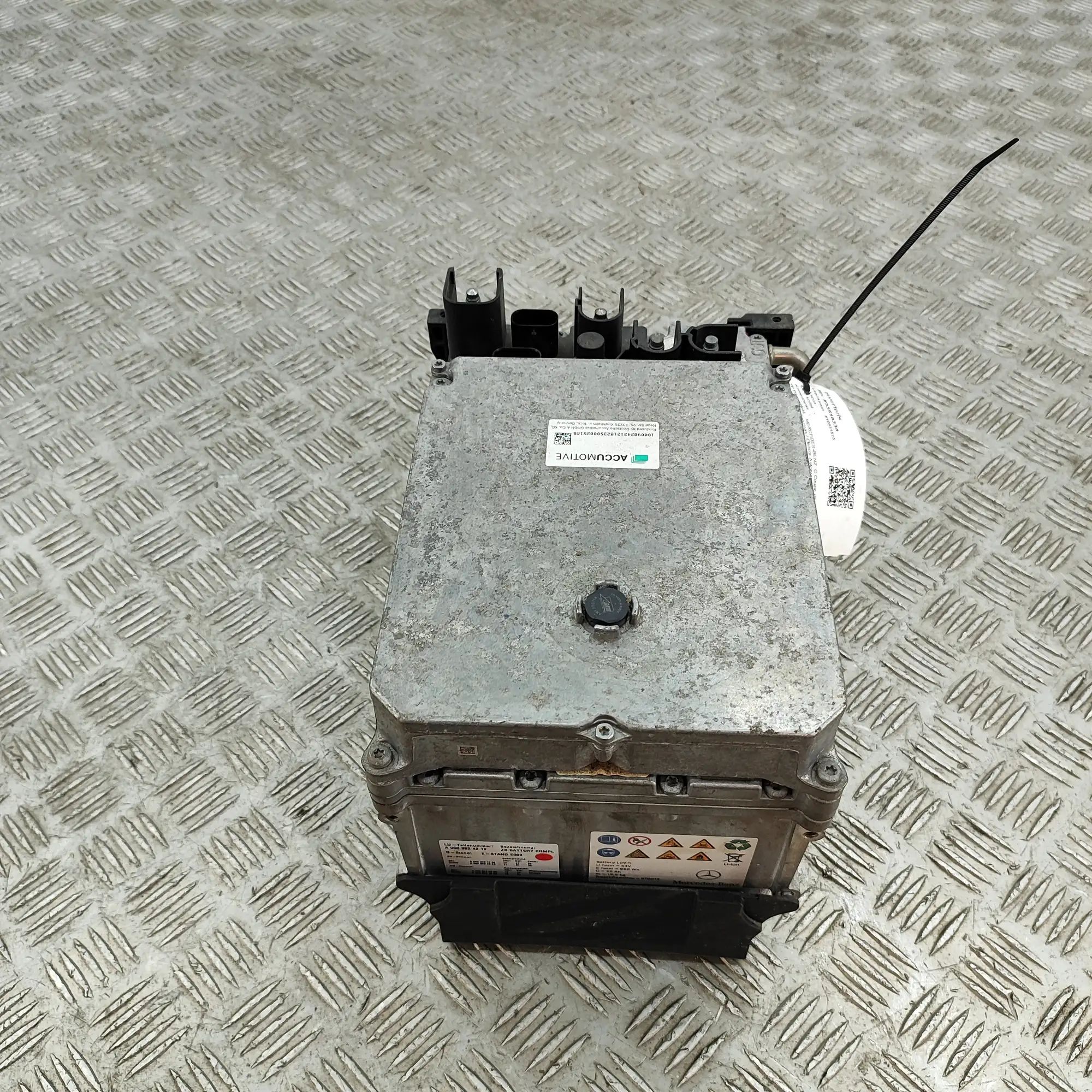 Mercedes-Benz A (W176) akku A0009021744, A0009024543, A0009010908, A0009013...