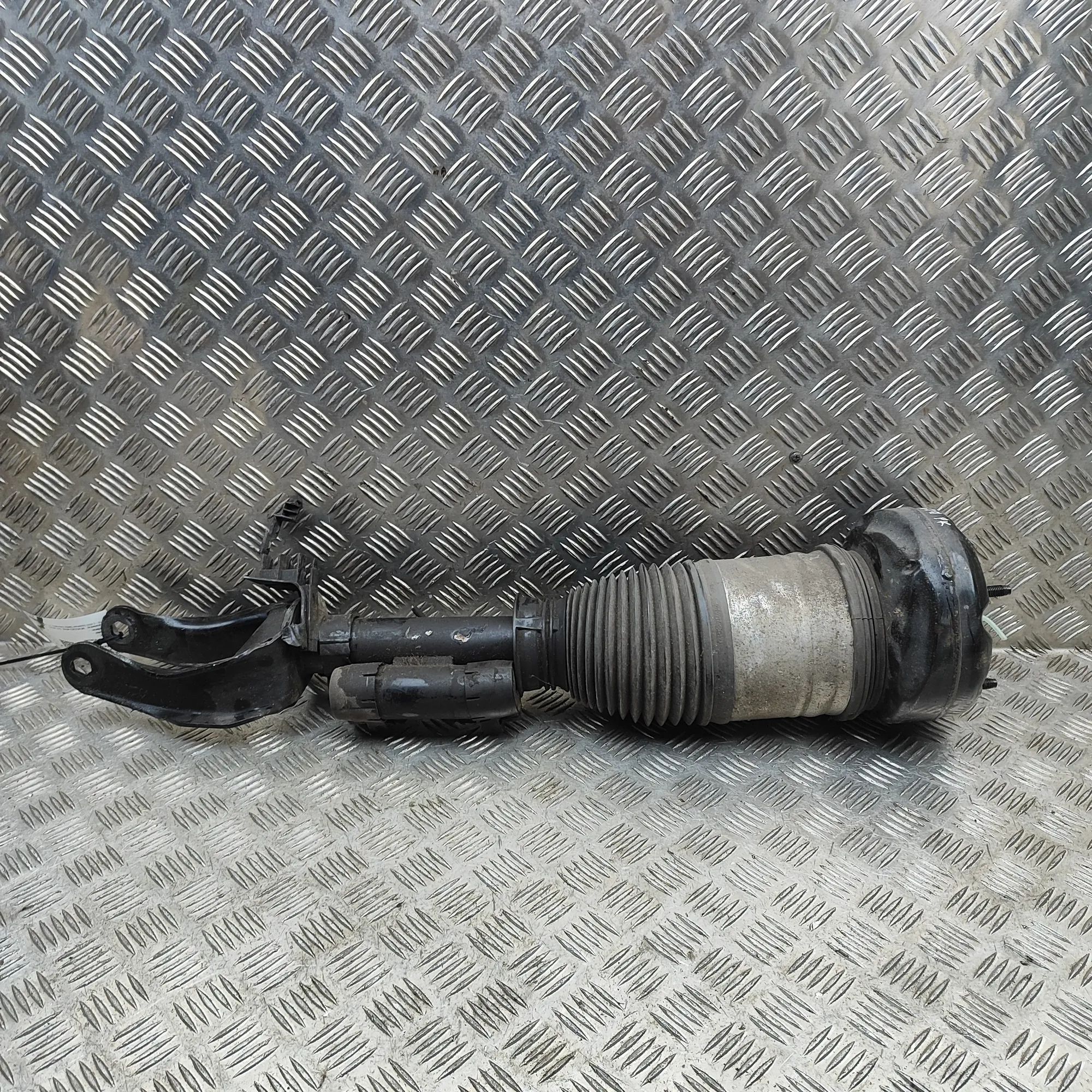 Mercedes-Benz GLE (W167) Front Left Air Shock Absorber HH-AF1035-001, B4-LF1-Z015A02, A1673203113 Fron...