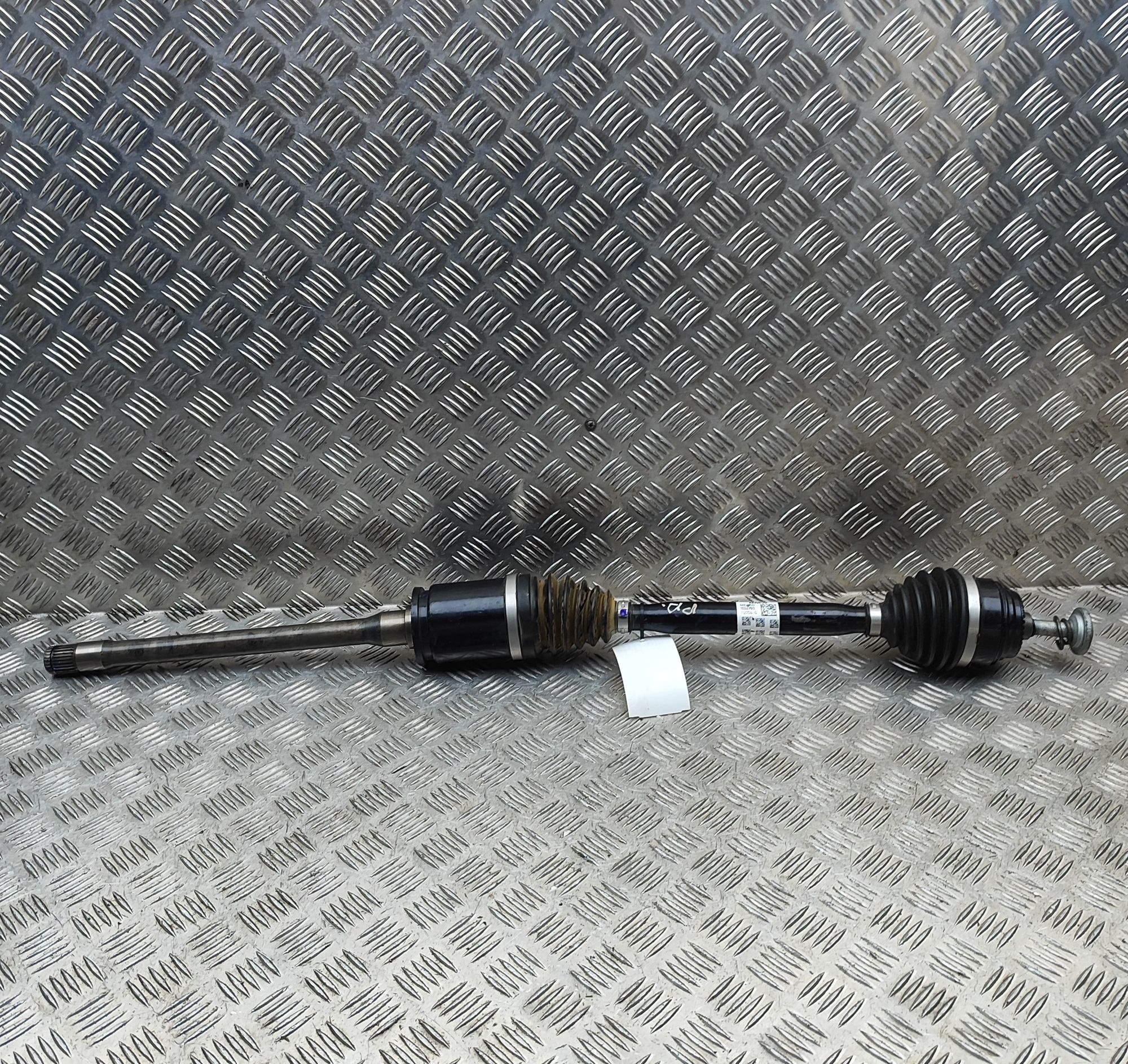 BMW X5 (G05) Front Right Driveshaft 8486202 Front Right Driveshaft BMW X5 (G05) (20...