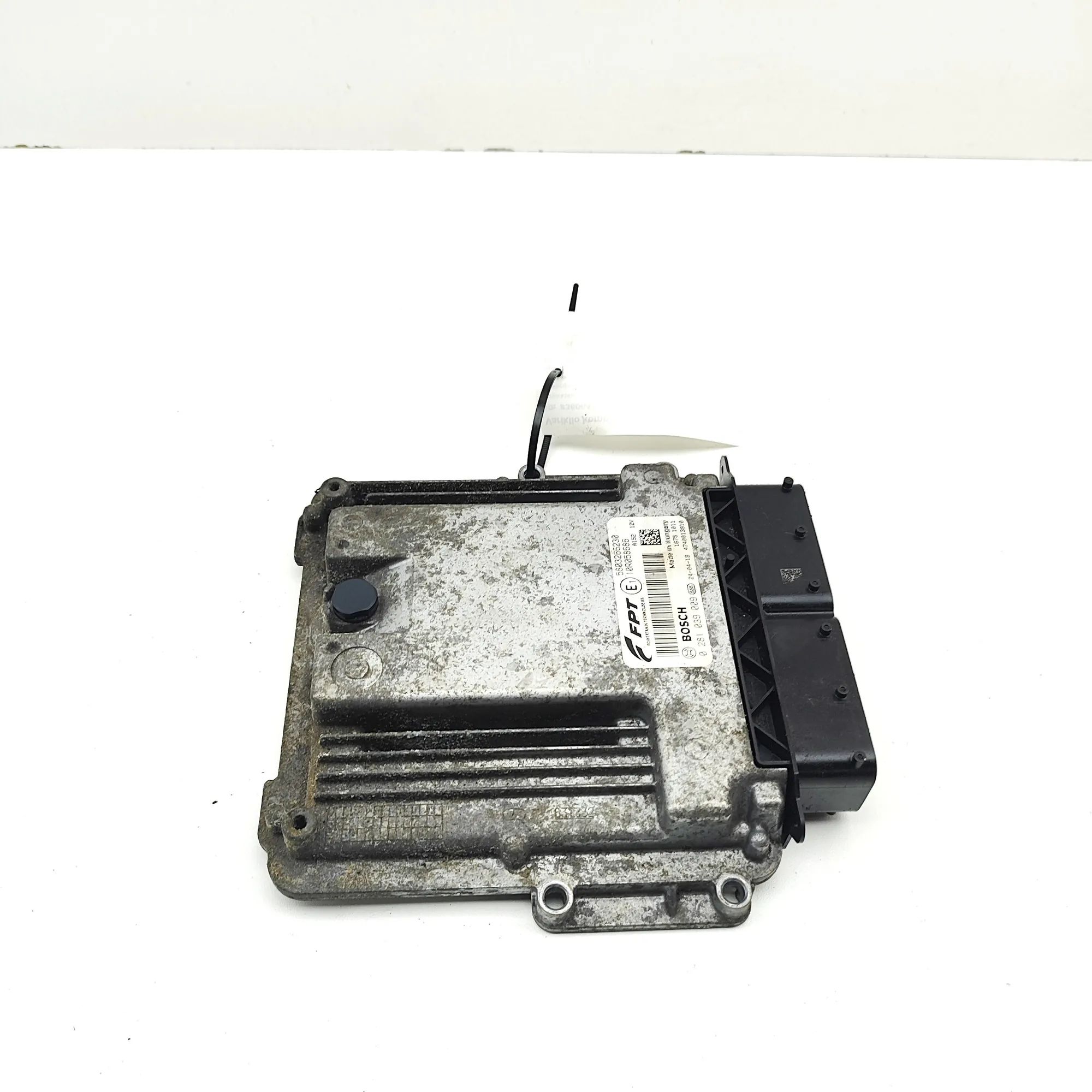 Iveco Daily Engine Control Unit 0281039009, 5803266230 Engine Control Unit IVEC...