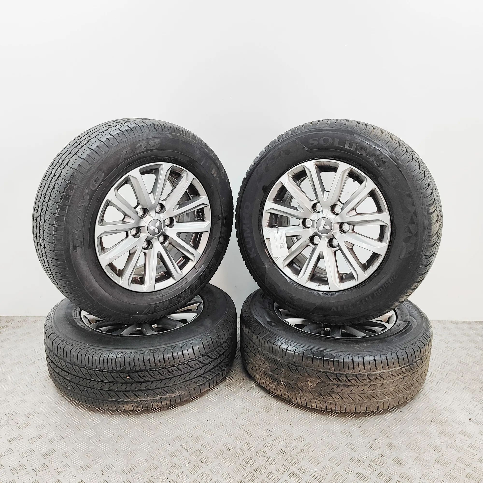 Mitsubishi Eclipse Cross Alloy Wheel Set 4250C996 Alloy Wheel Set MITSUBISHI L (200 / TR...