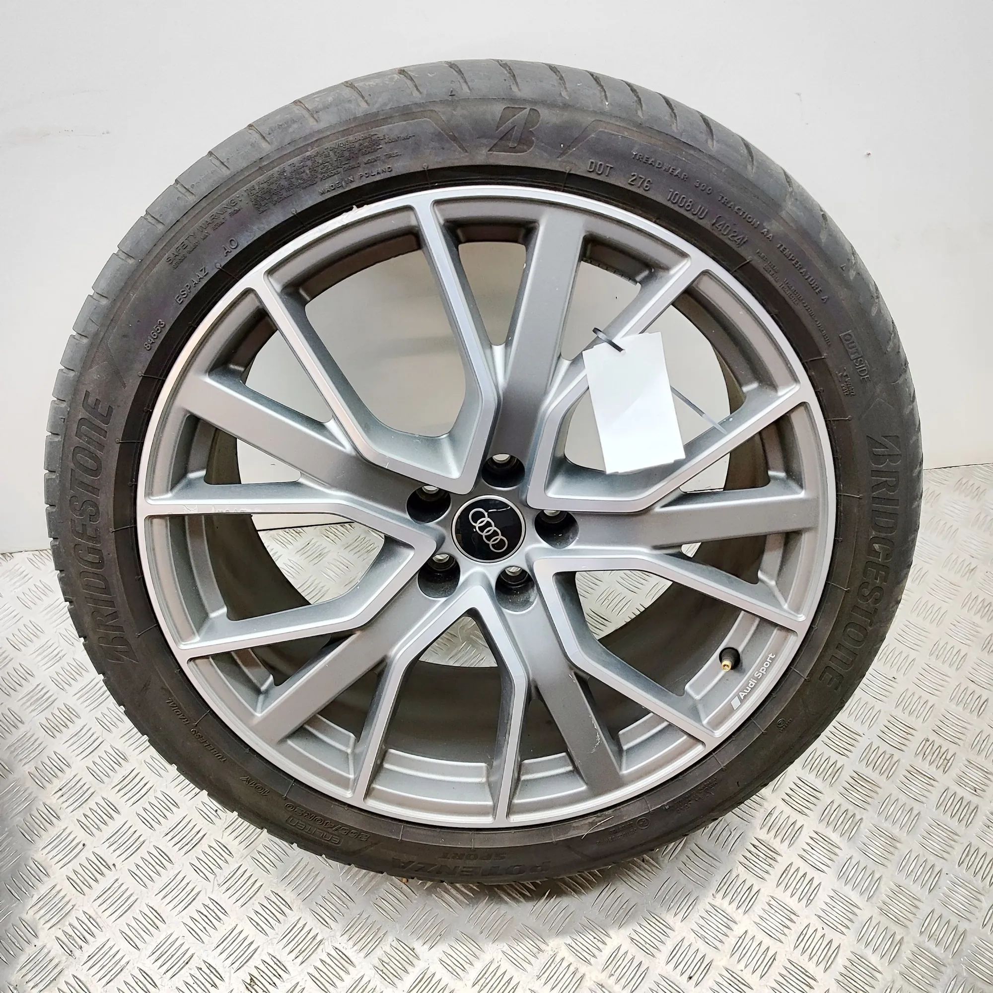Audi Q3 (F3) Alloy Wheel 83A601025BA, 83A601025BD Alloy Wheel AUDI Q3 (F...