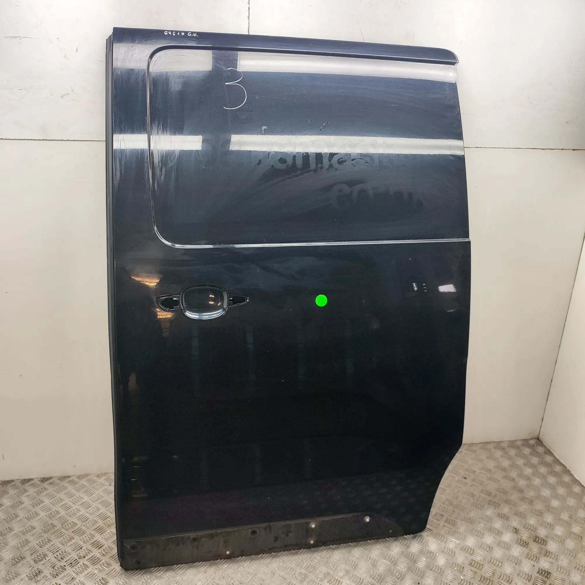 Citroen Jumpy / SpaceTourer Left Side Sliding Door 9847298580, 9808081780 Left Side Sliding Door C...