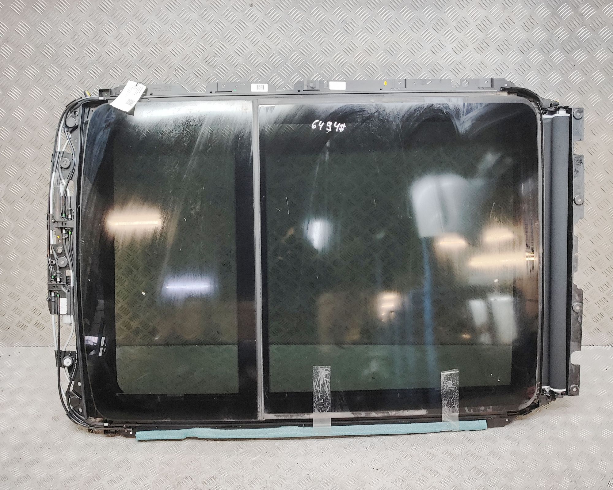 BMW X3 / iX3 (G01) Люк на крыше 9852131 Sunroof BMW X3 (G01, F97) (2017-...)

P...