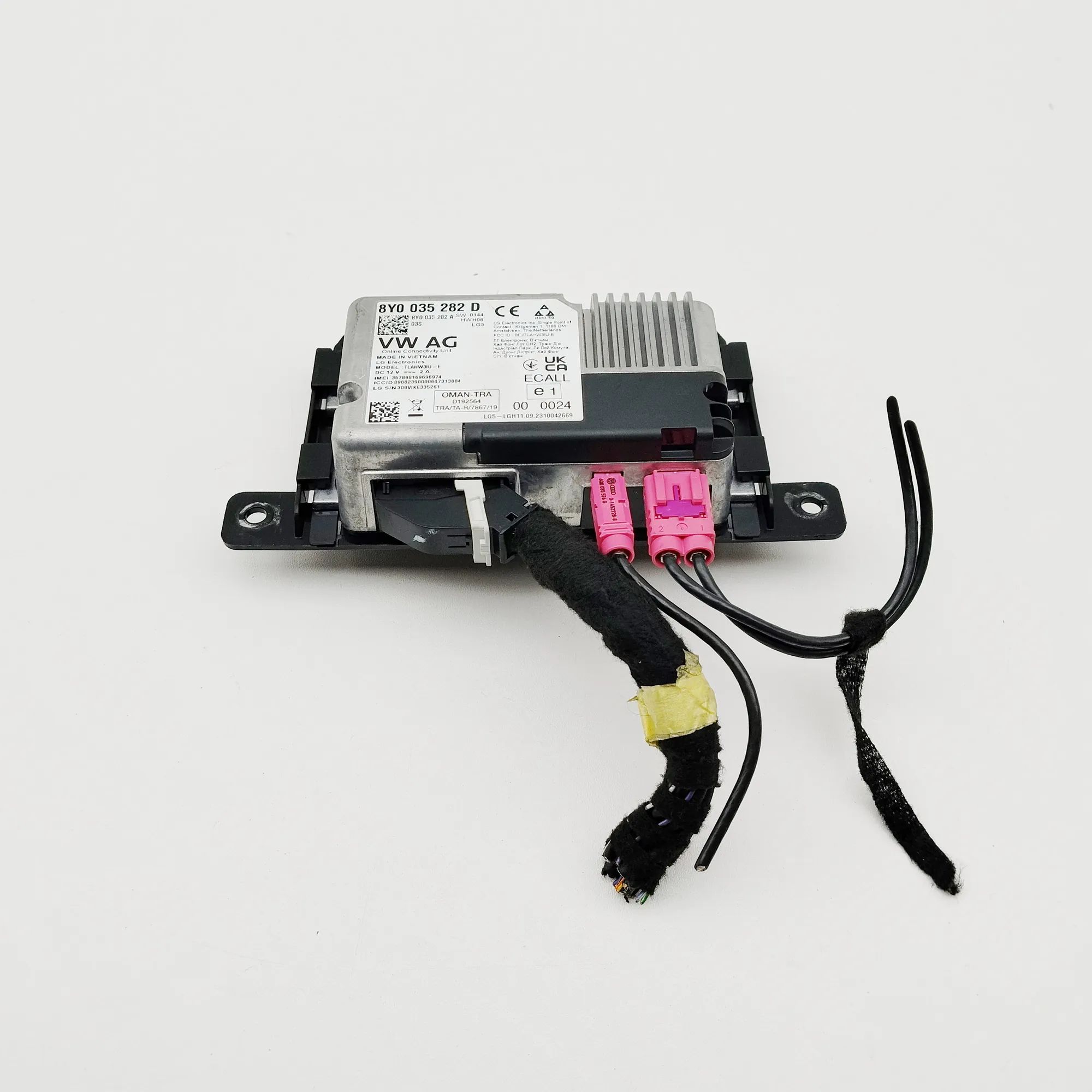 Audi A3 (8Y)  Bluetooth Control Unit 8Y0035282A, 8Y0035282D Bluetooth Control Unit A...
