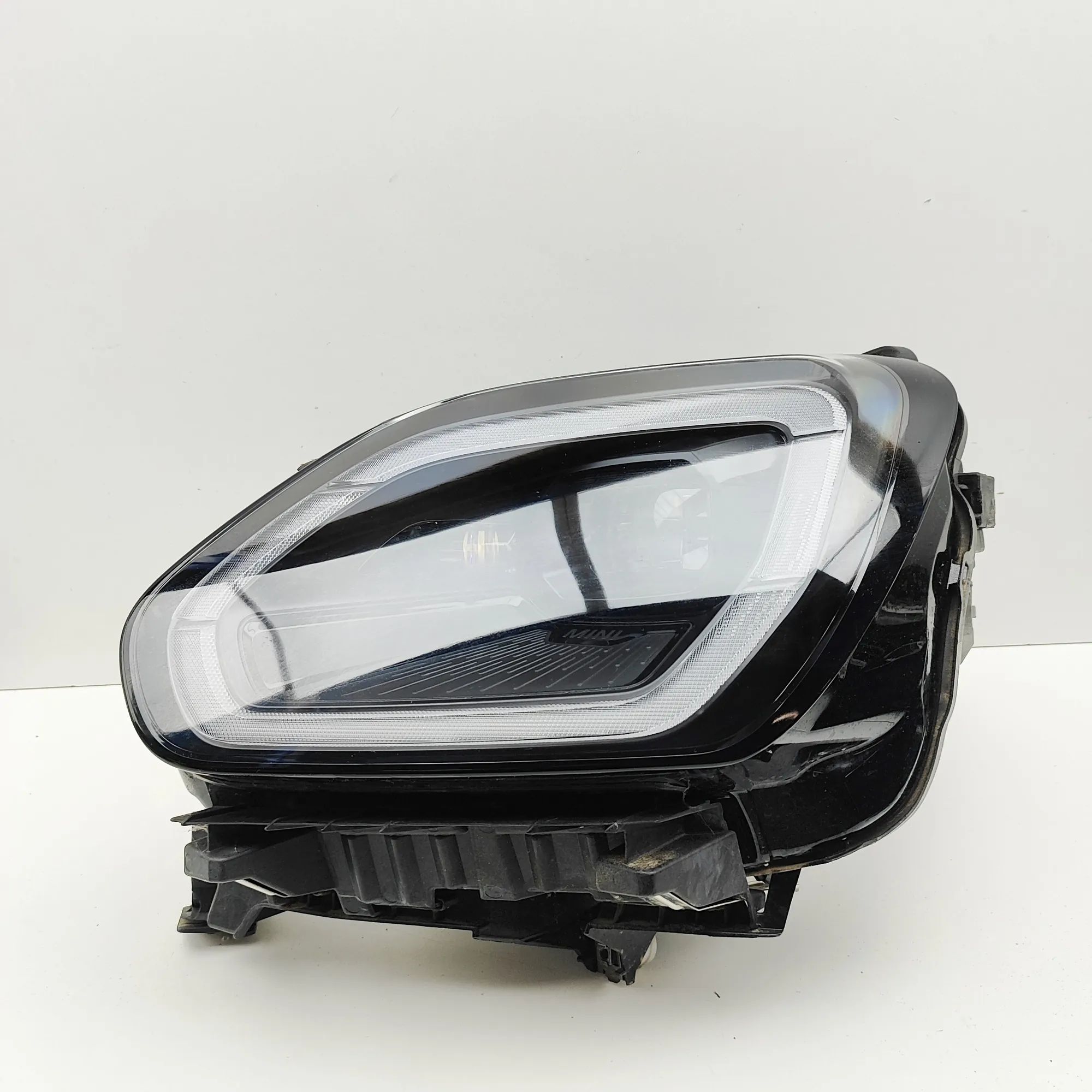 Mini Countryman (U25) Front Left Headlight 5B500A3 Front Left Headlight MINI COUNTRYMAN (U...