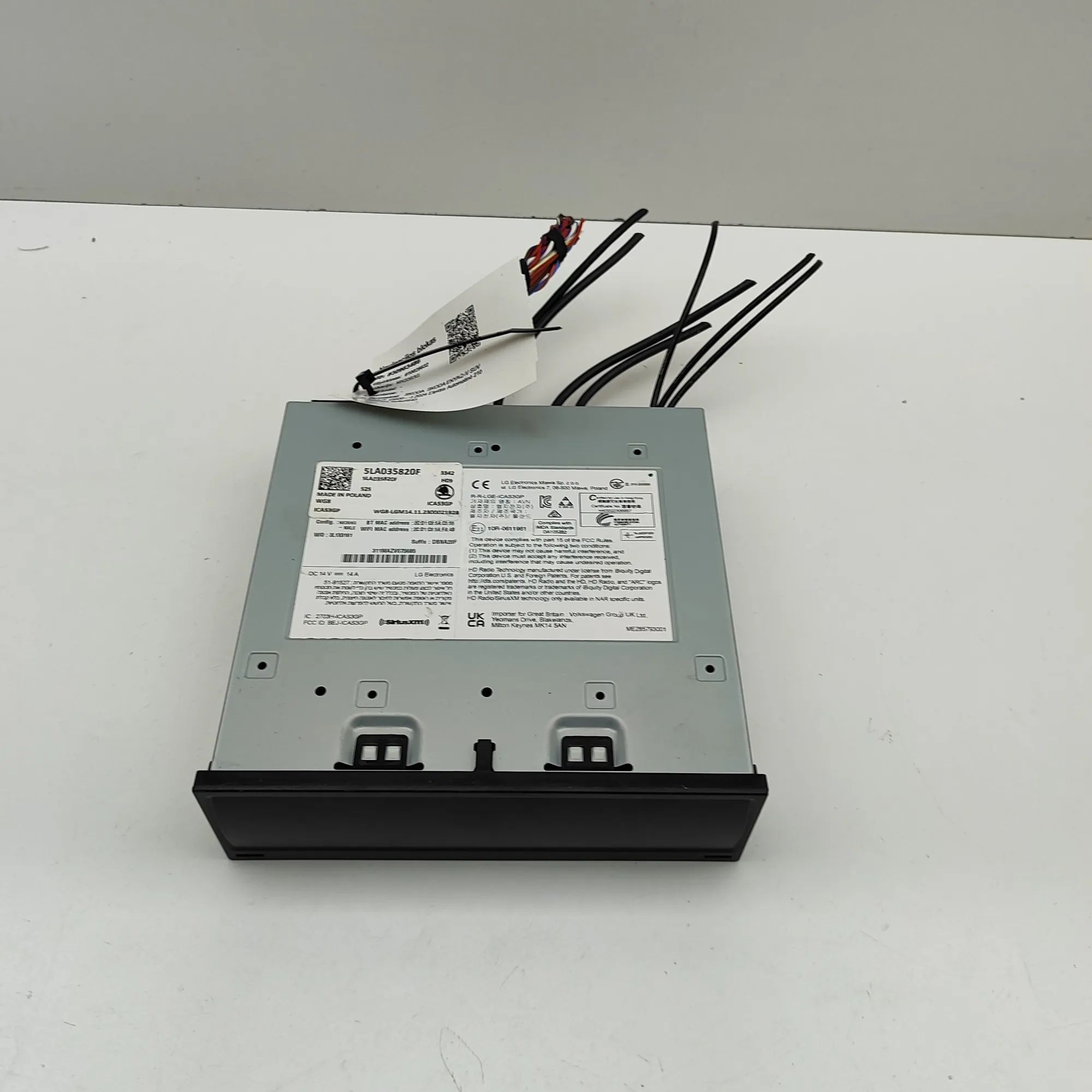 Skoda Enyaq Navigation Control Unit 5LA035820F Navigation Control Unit SKODA ENYAQ ...