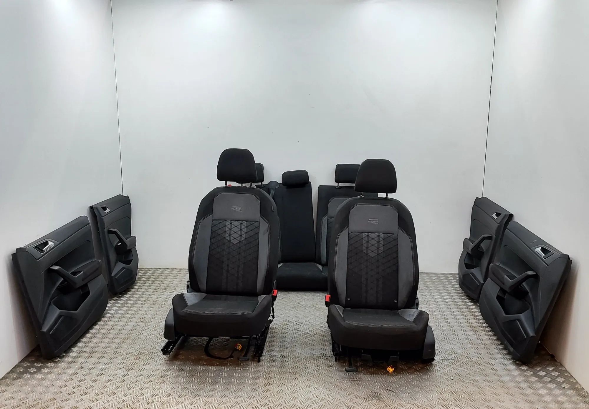 Volkswagen Taigo Interior Seats W/ Door Cards Kit 2G0885375K Interior Seats W/ Door Cards Kit VW ...