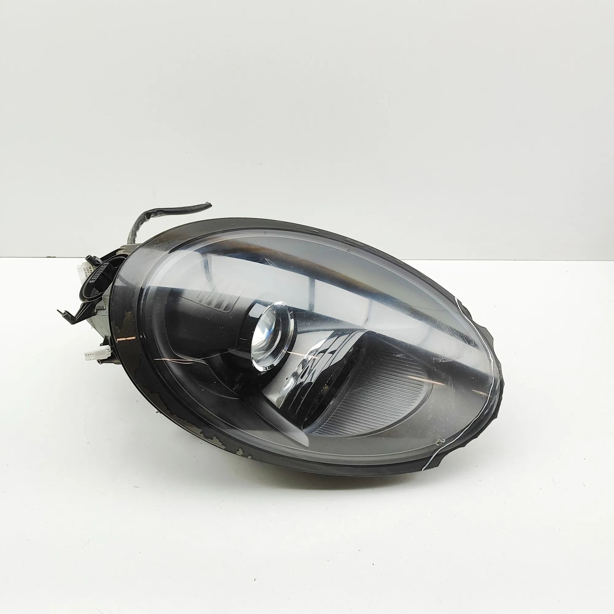 Porsche 911 (991) Front Right Headlight 99163199603 Front Right Headlight PORSCHE 911 (...