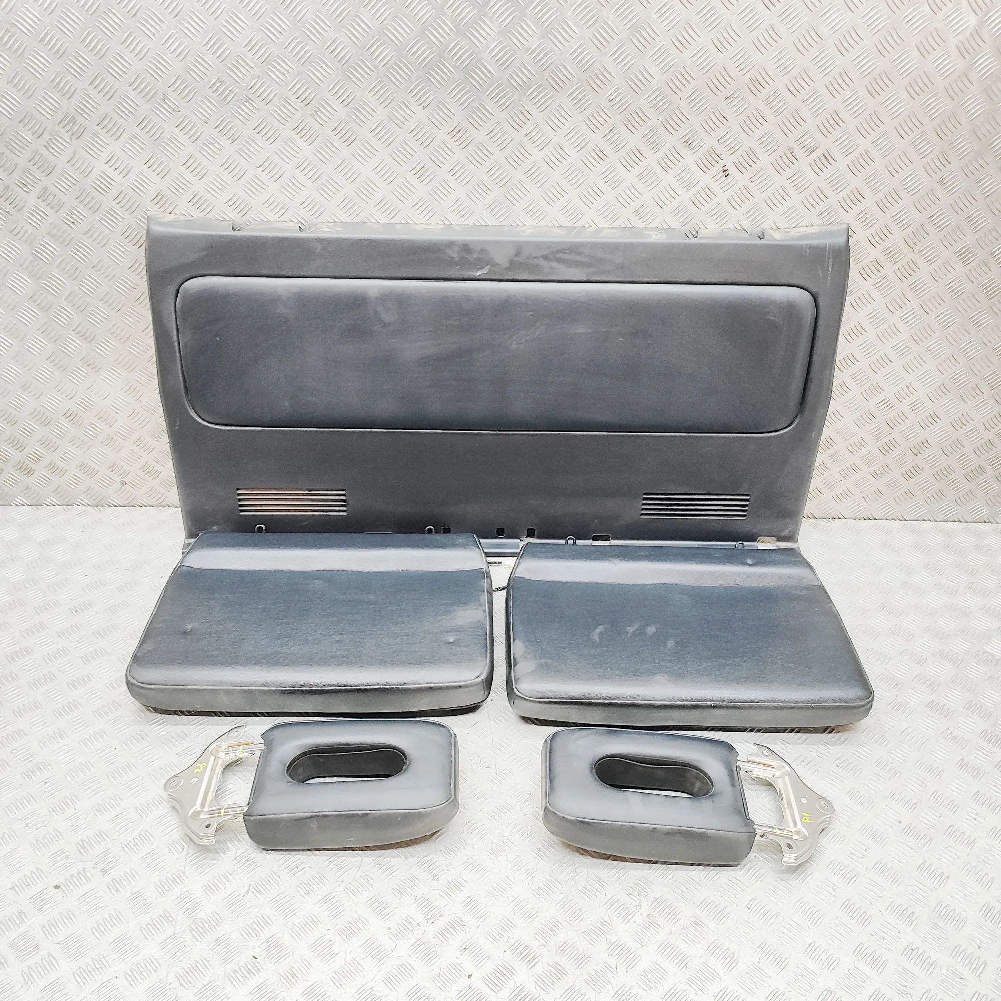 Toyota Hilux Rear seat 64271-0K430, 64271-0K110, 64271-0K350, 64272-X7...