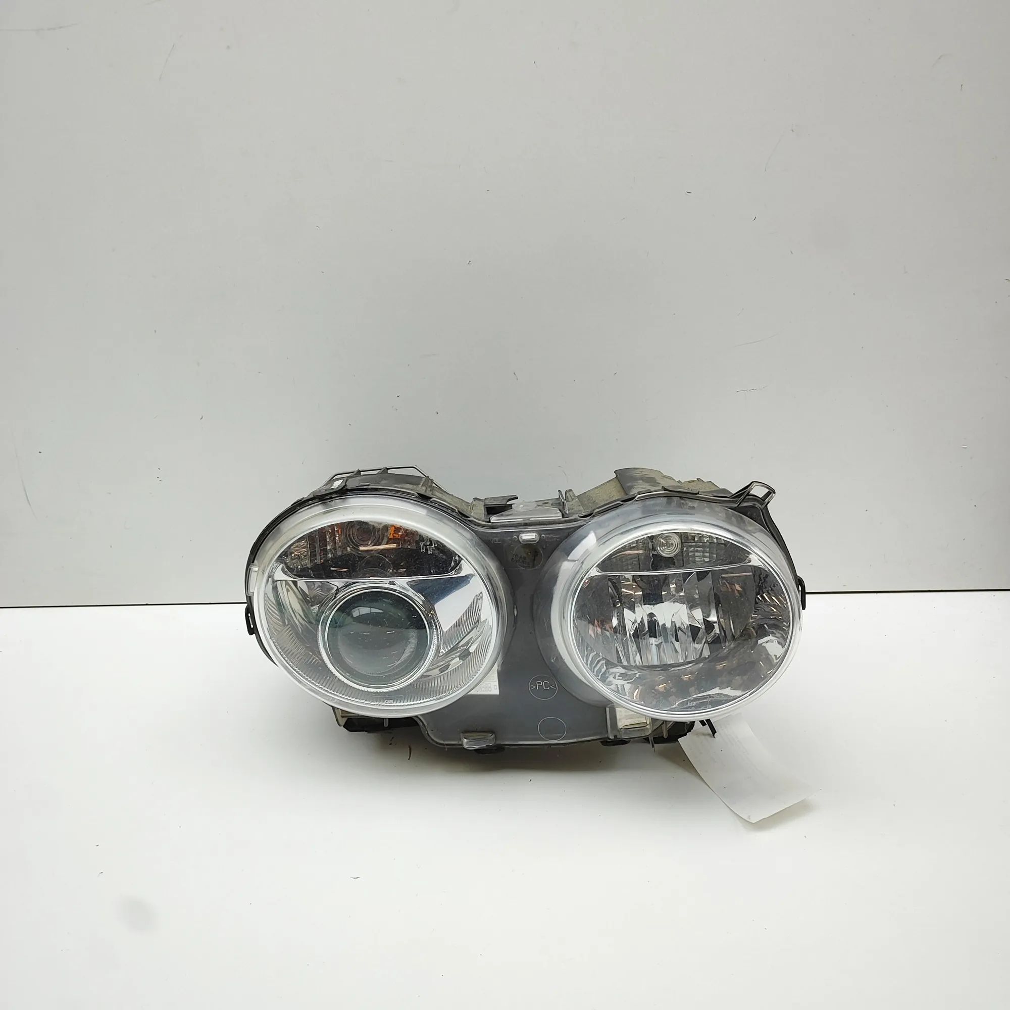 Jaguar XJ Front Left Headlight 2W93-13W029-KN Front Left Headlight JAGUAR XJ (...