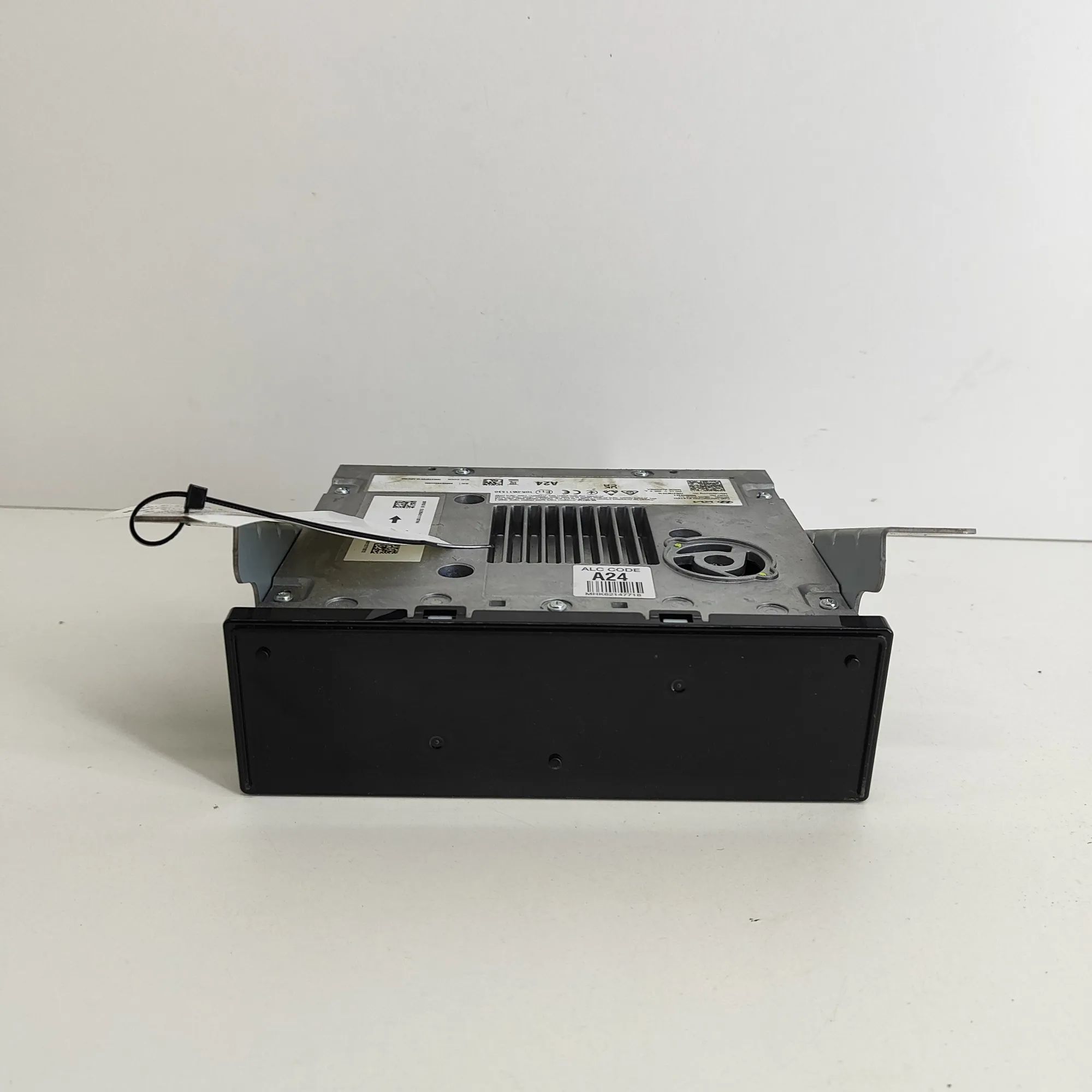 Kia EV6 Music Navi CD Radio Player Head Unit 96560CV241 Music Navi CD Radio Player Head Unit...