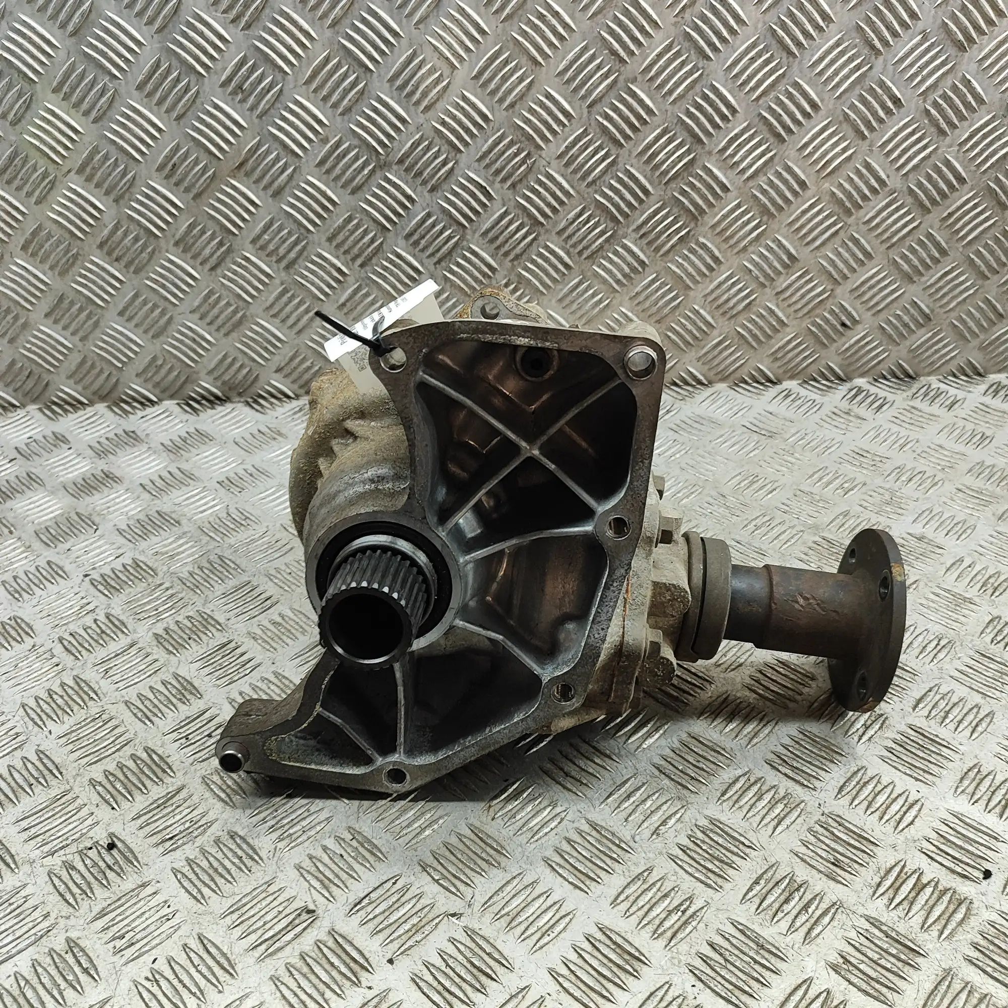 Nissan Murano esidiferentsiaal 33100JP00B Front Differential NISSAN MURANO (II...