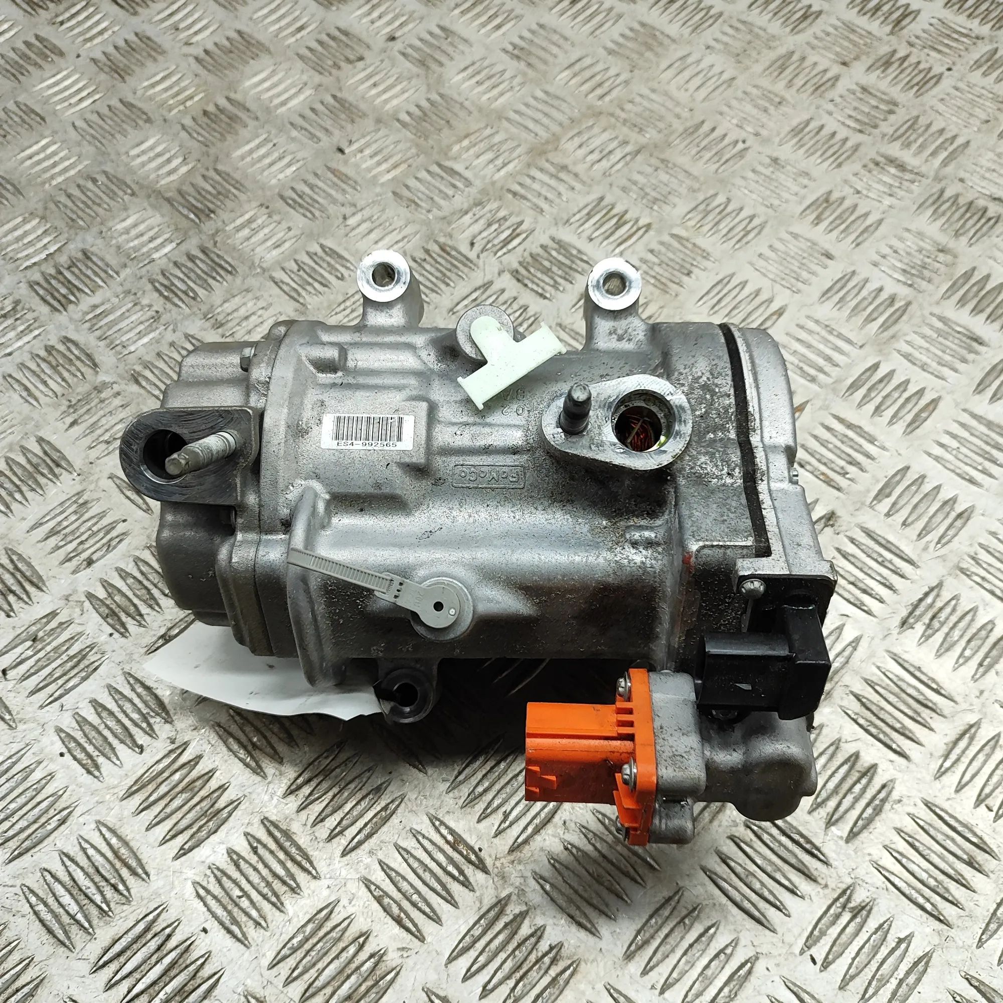 Ford Kuga Air Condition A/C Pump PZ1A-19D623-DA Air Condition A/C Pump FORD KUGA...