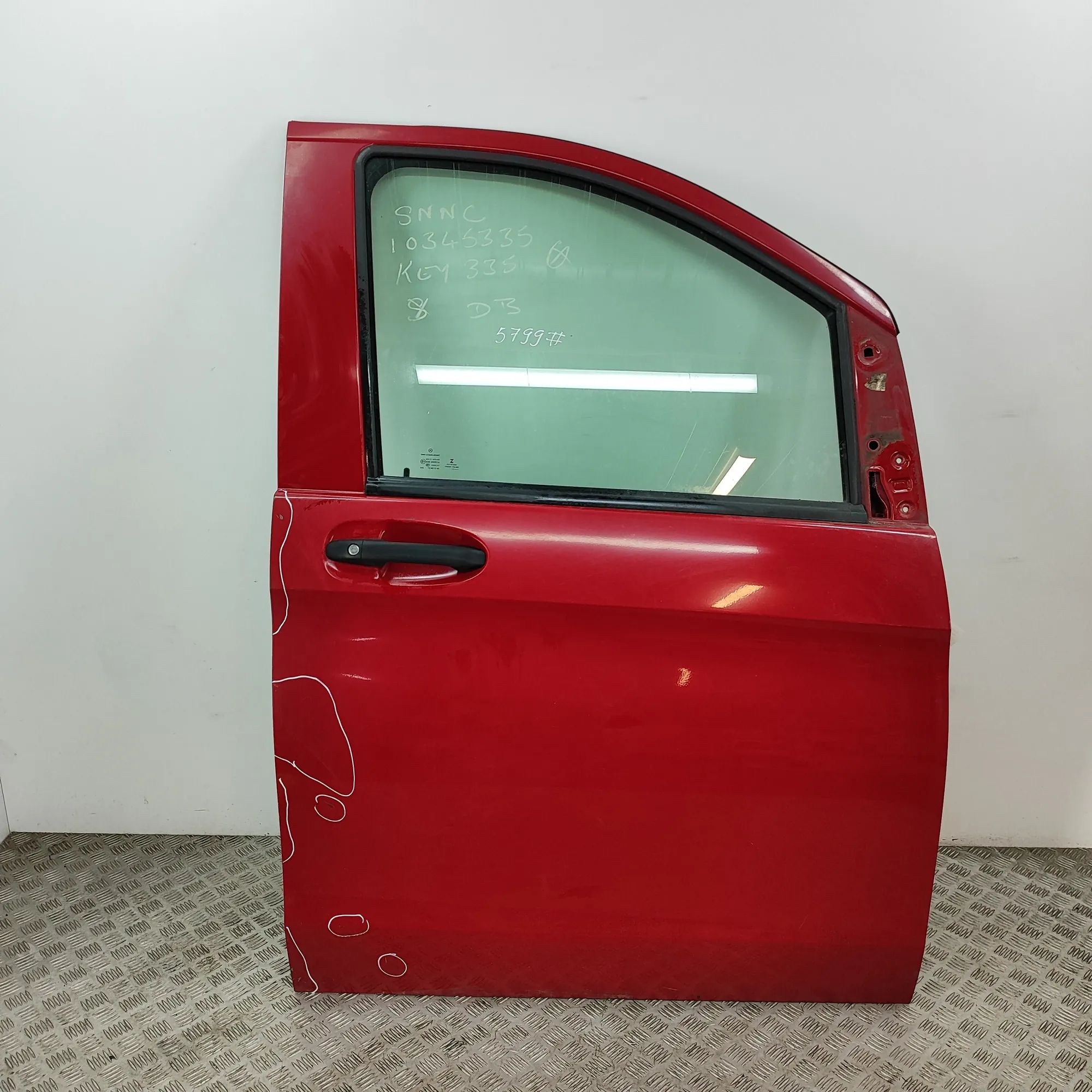 Mercedes-Benz V / Vito / EQV (W447) Front Right Door A4477206700 Front Right Door MERCEDES-BENZ VITO...