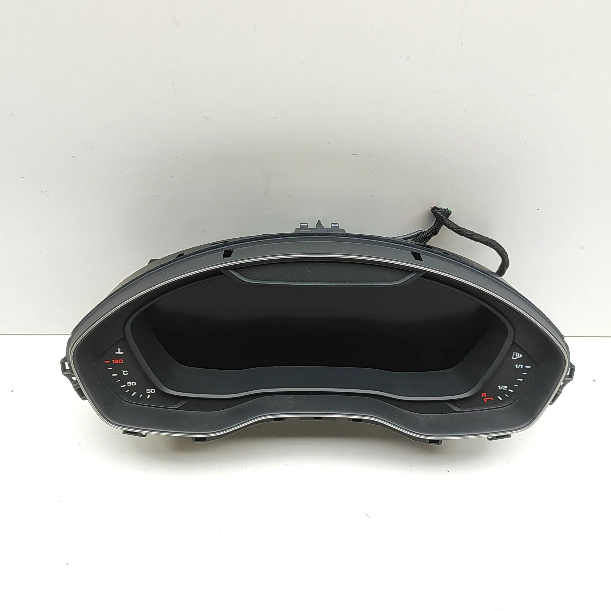 Audi A4 (B9) Instrument Cluster Speedometer 0263731009, 8W5920790C Instrument Cluster Speed...