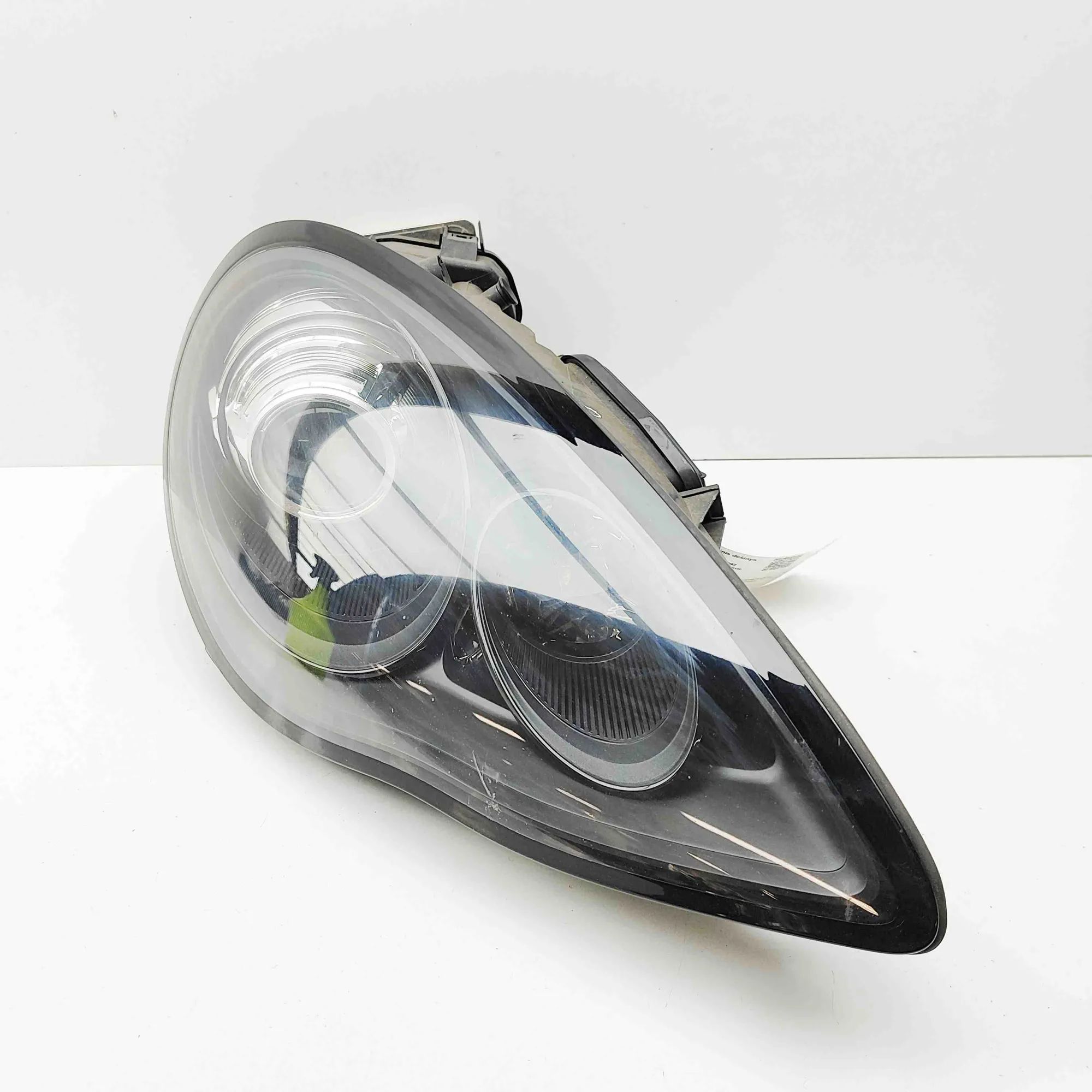 Porsche Panamera Front Right Headlight 97063198408 Front Right Headlight PORSCHE PANAM...