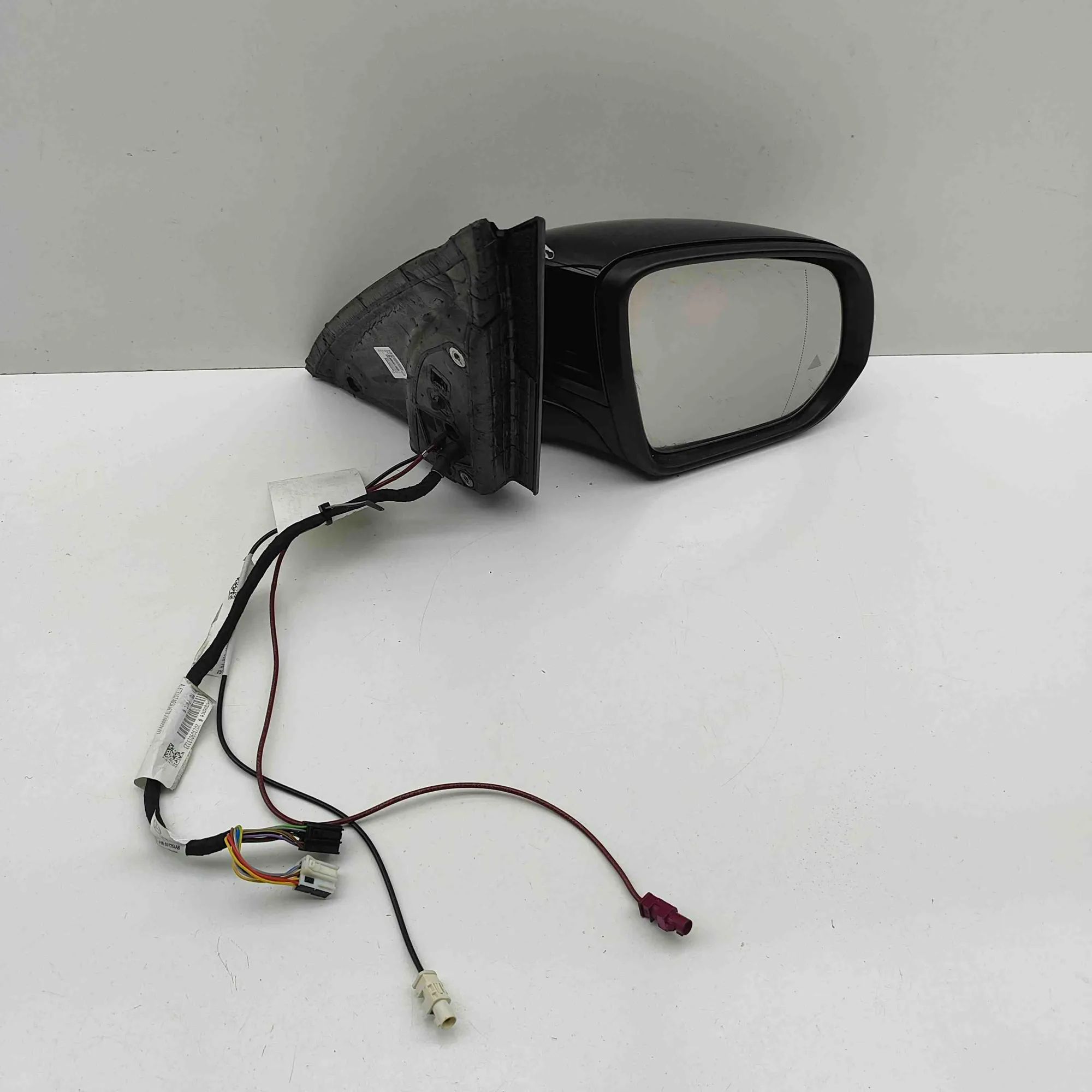 Mercedes-Benz GLE (W167) Right Side Wing Mirror A1678107204, A1678107405 Right Side Wing Mirror...