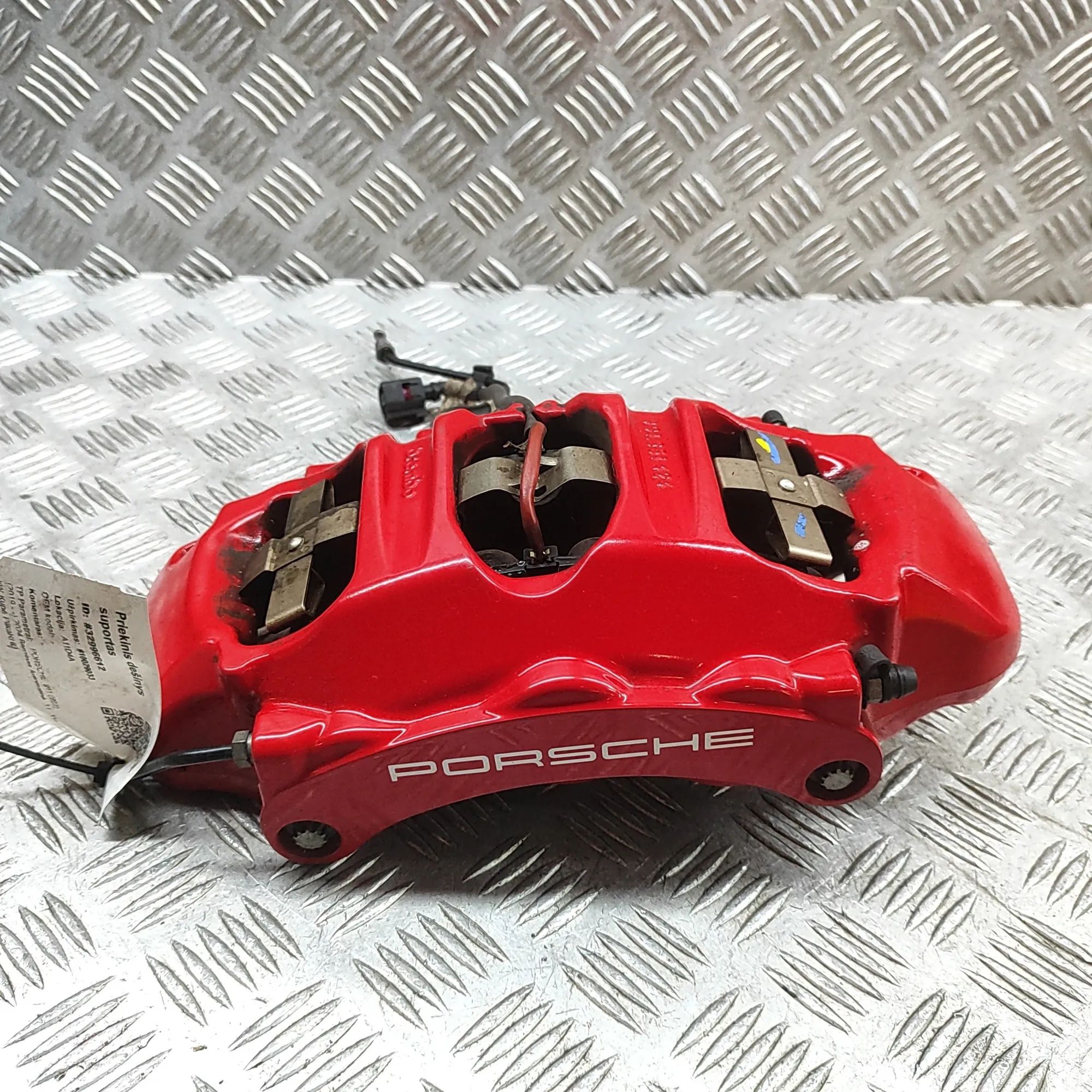 Porsche 911 (992) Front Right Brake Caliper 991351424, 992615106CH Front Right Brake Calipe...
